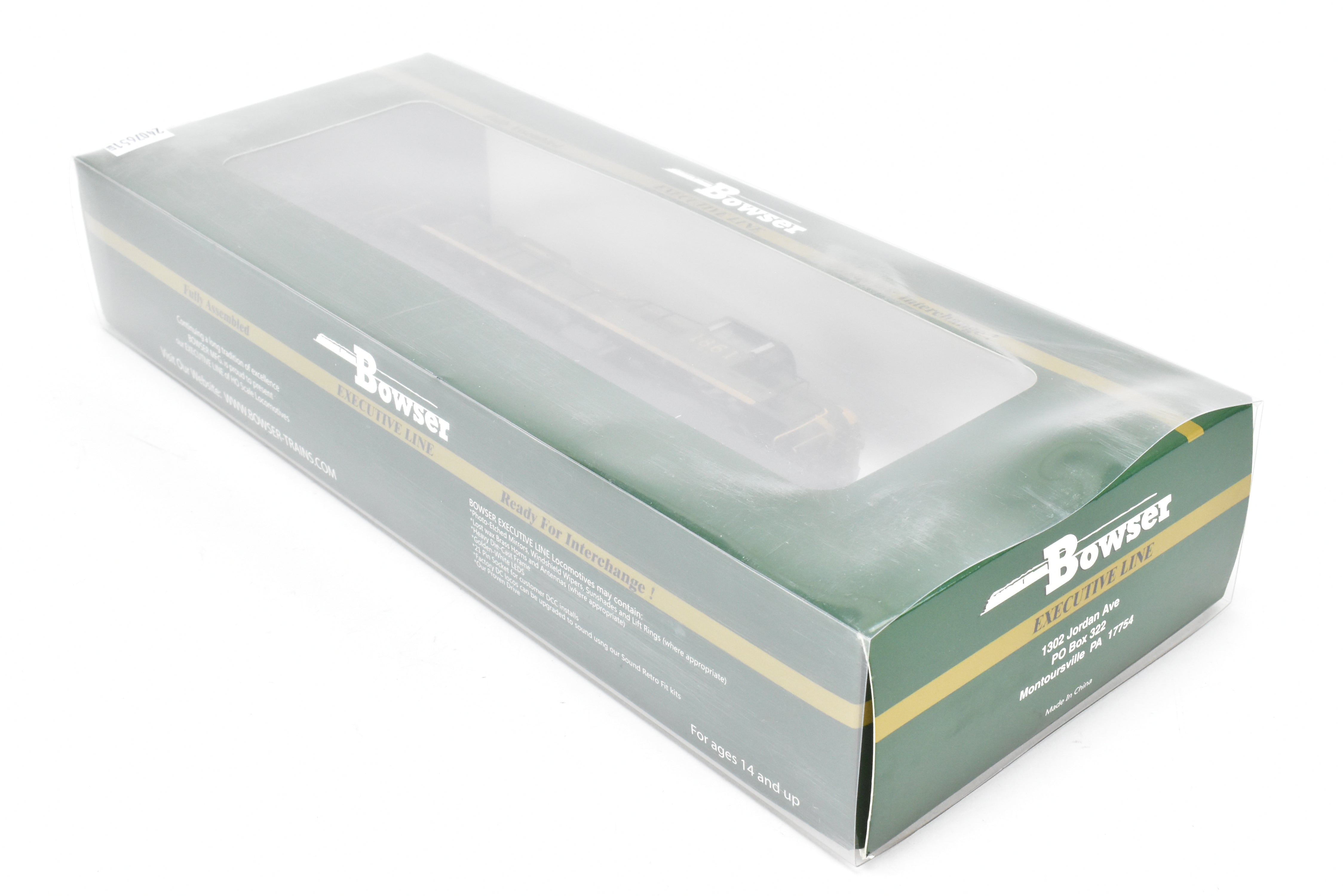 Bowser Executive Line GTW Grand Trunk Alco RS-3 Phase III, ESU DCC & Sound, #1861 Weathered