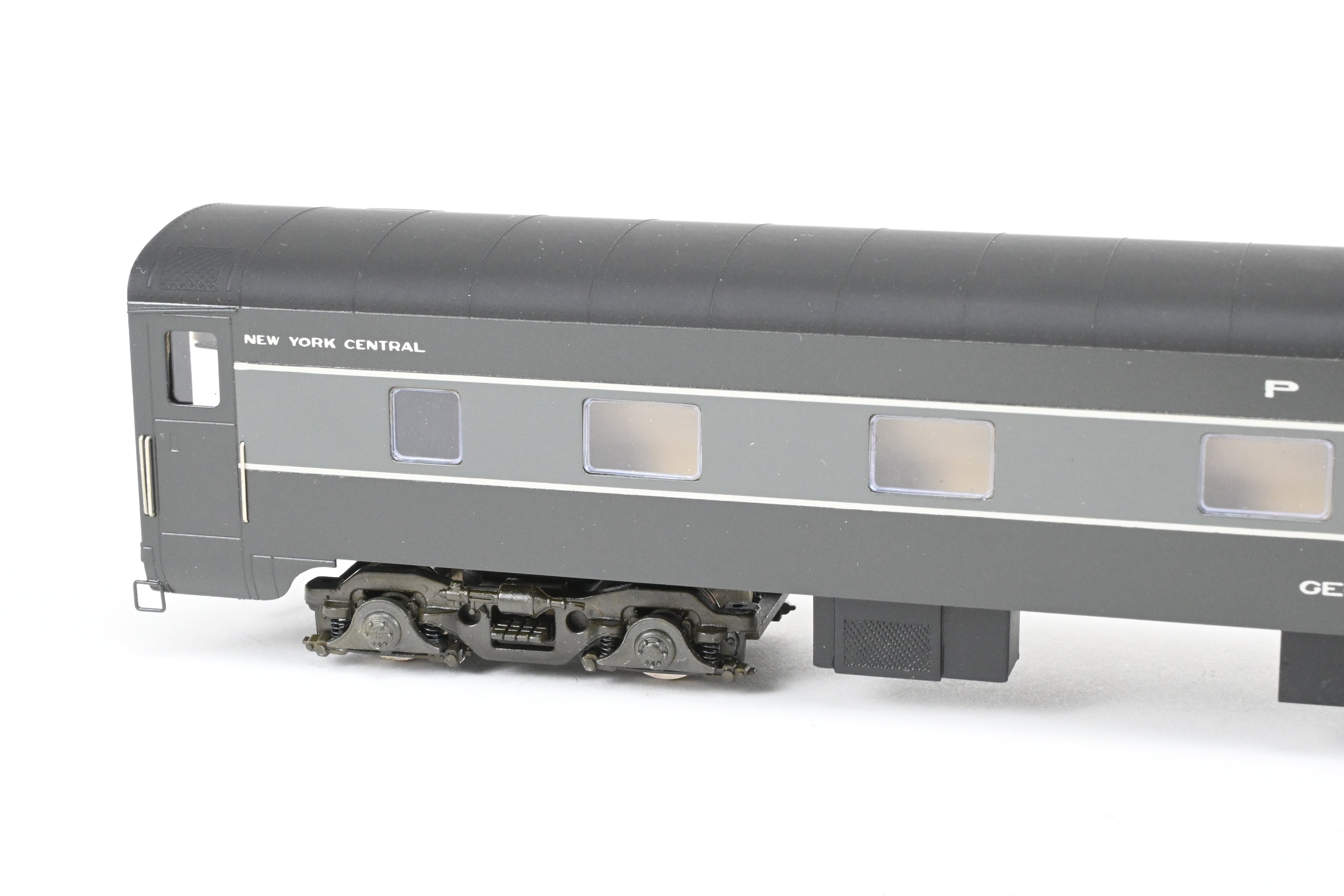 High - Quality HO Scale Brass Erie Limited 8 - Car Set Representing New York Central's 20th Century Limited in 1948, Factory - Painted, Set #2