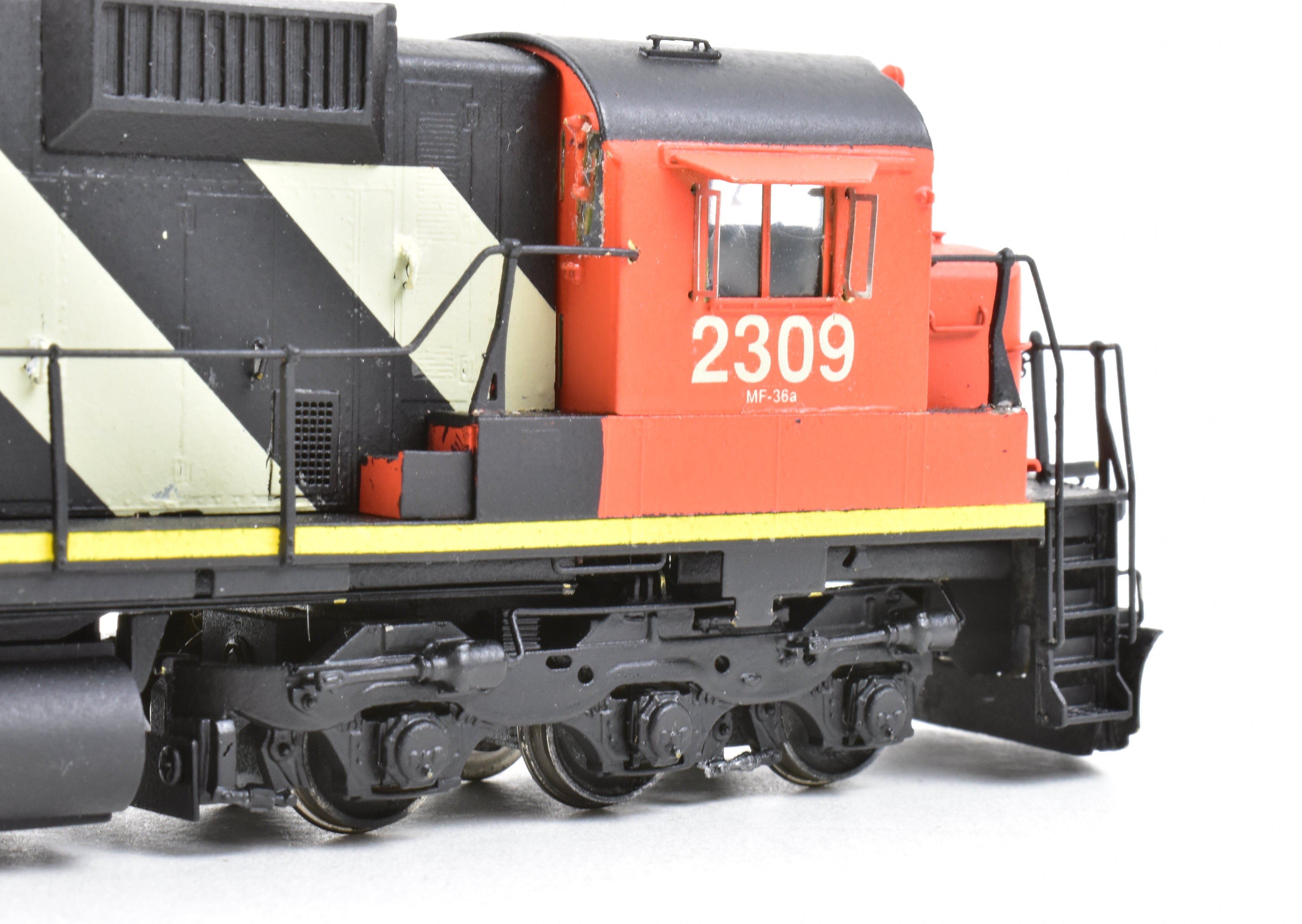 HO Scale Brass Model Train - Overland Models Inc. Canadian National Railway ALCO MLW M636 Custom Painted Locomotive