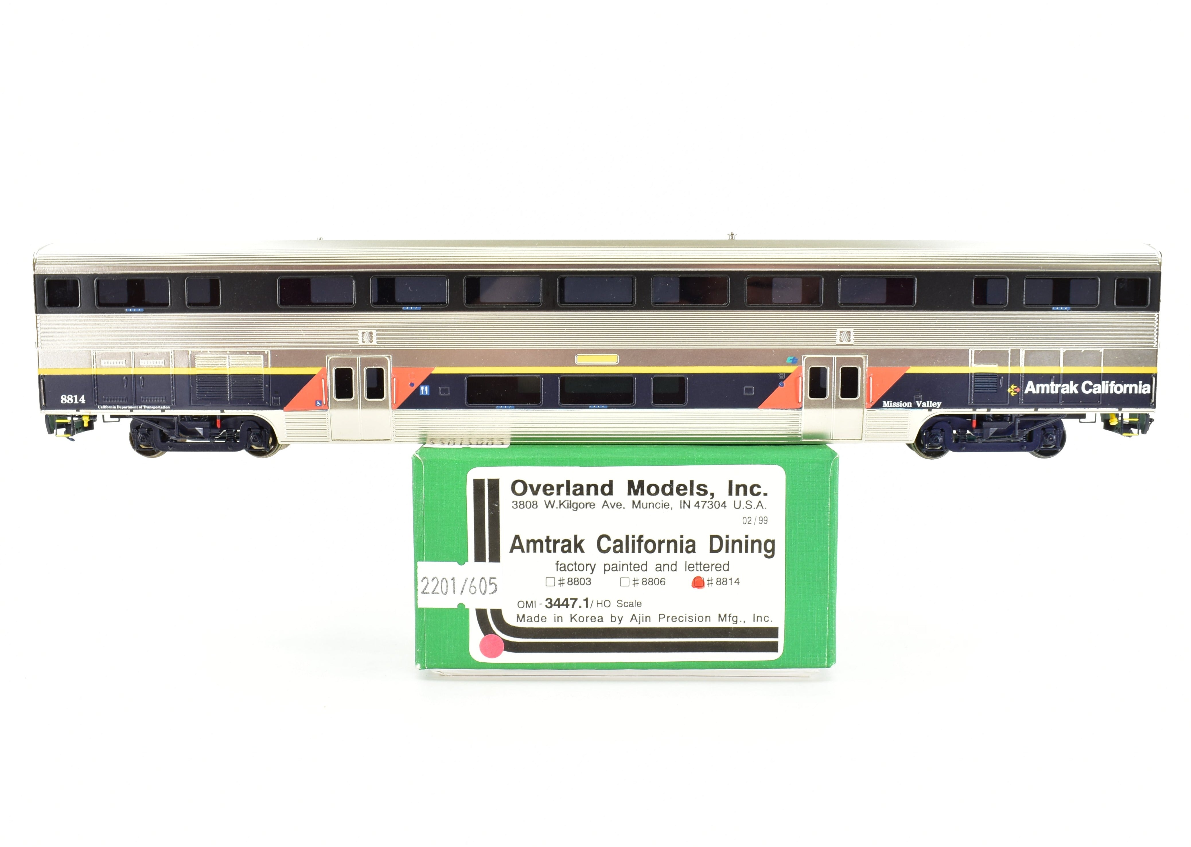 HO Scale Brass Amtrak California Dining Car Model by Overland Models, Inc.