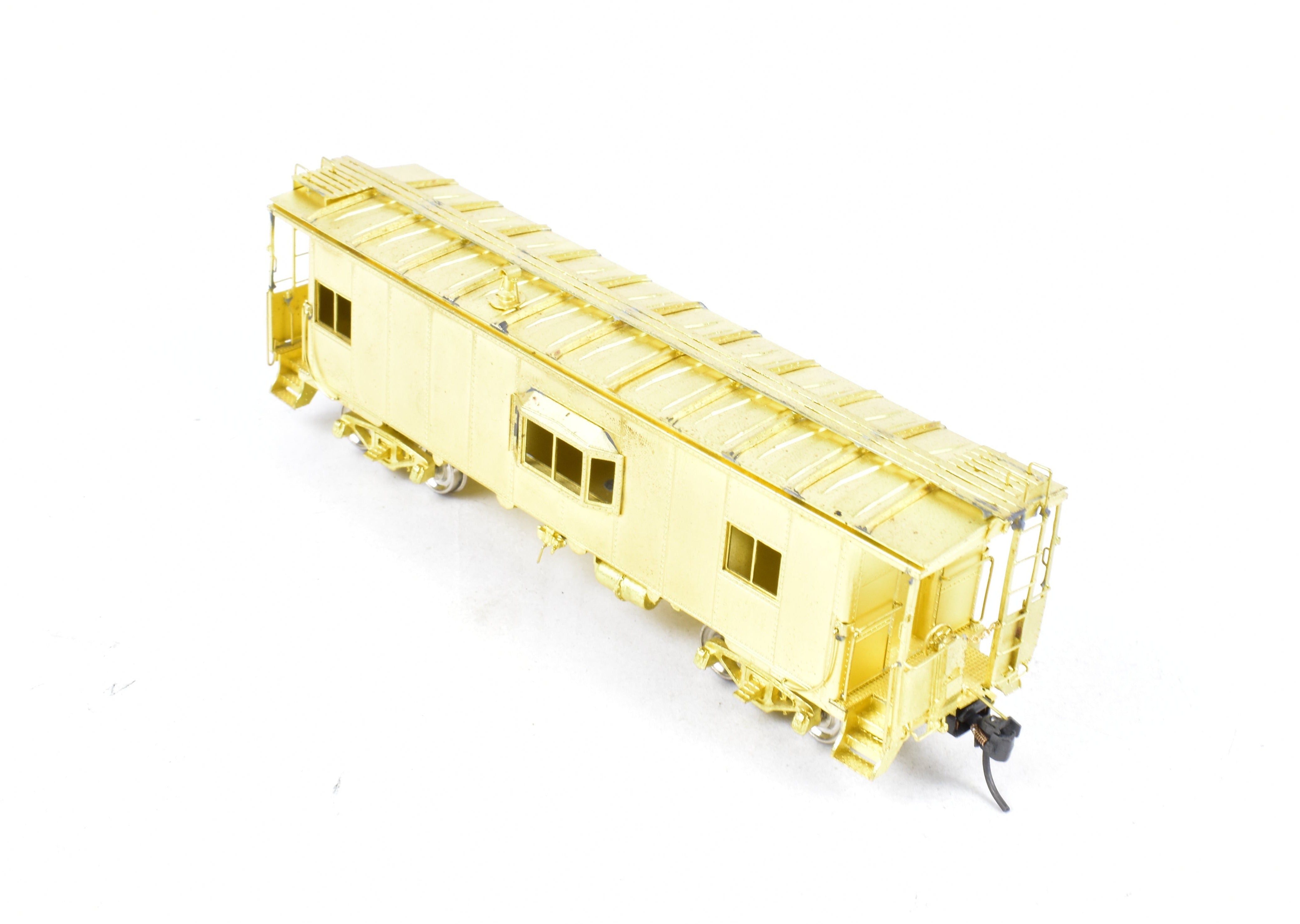 HO Scale Brass Illinois Terminal Bay Window Caboose #980 - 989 by OMI - Overland Models, Inc.