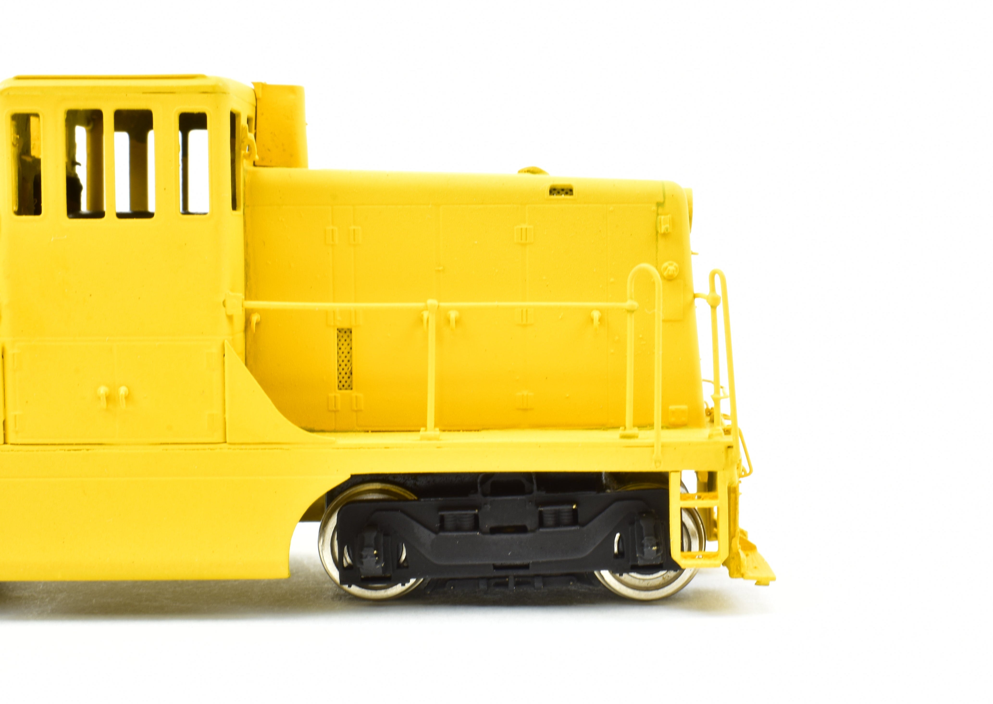 W&R Enterprises HO Brass 44-Ton GE Diesel Phase III, Custom Yellow 1986 Model