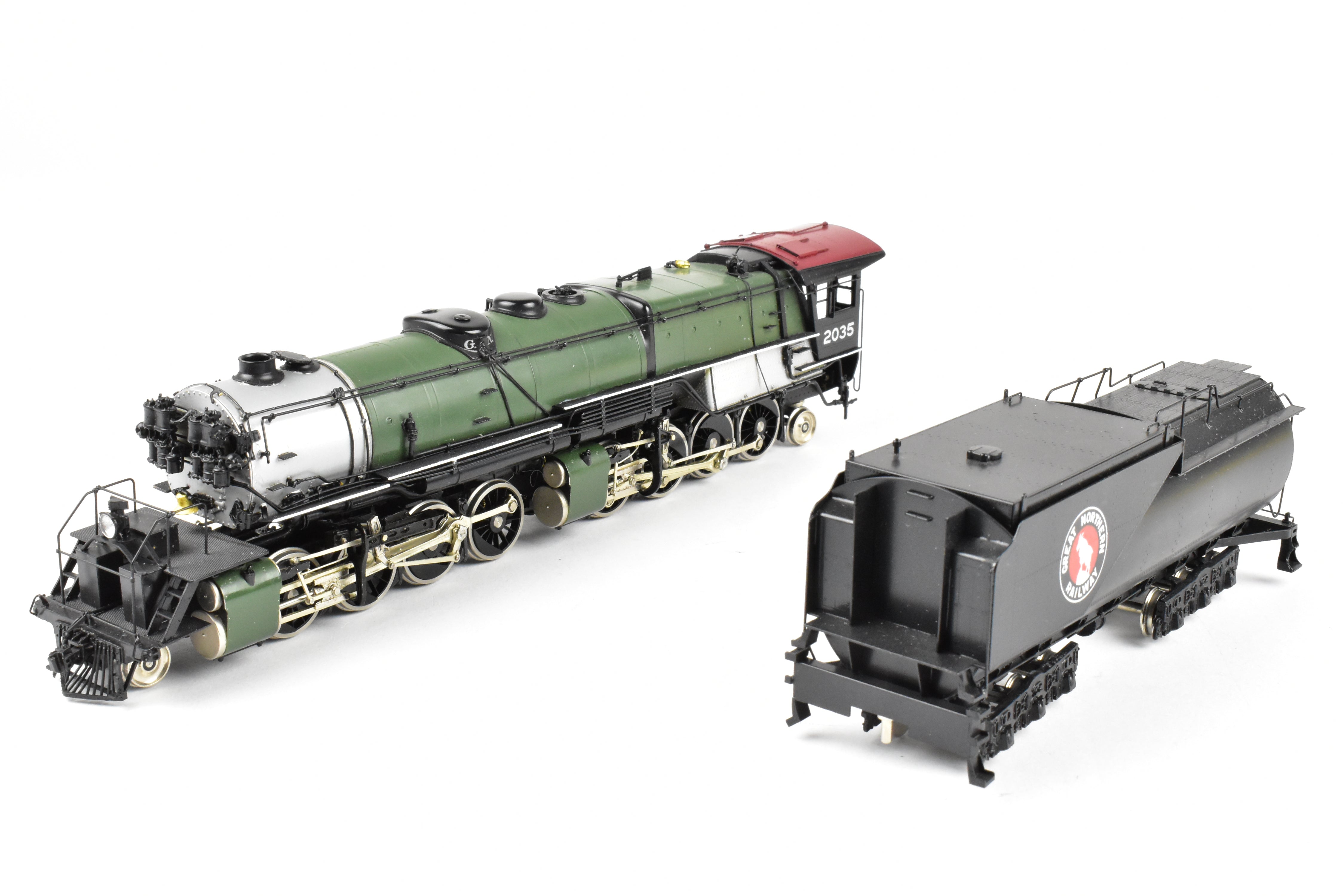 HO Scale Brass Model Train - Oriental Limited GN - Great Northern R - 1 2 - 8 - 8 - 2 Open Cab Version in Glacier Park Scheme No. 2035