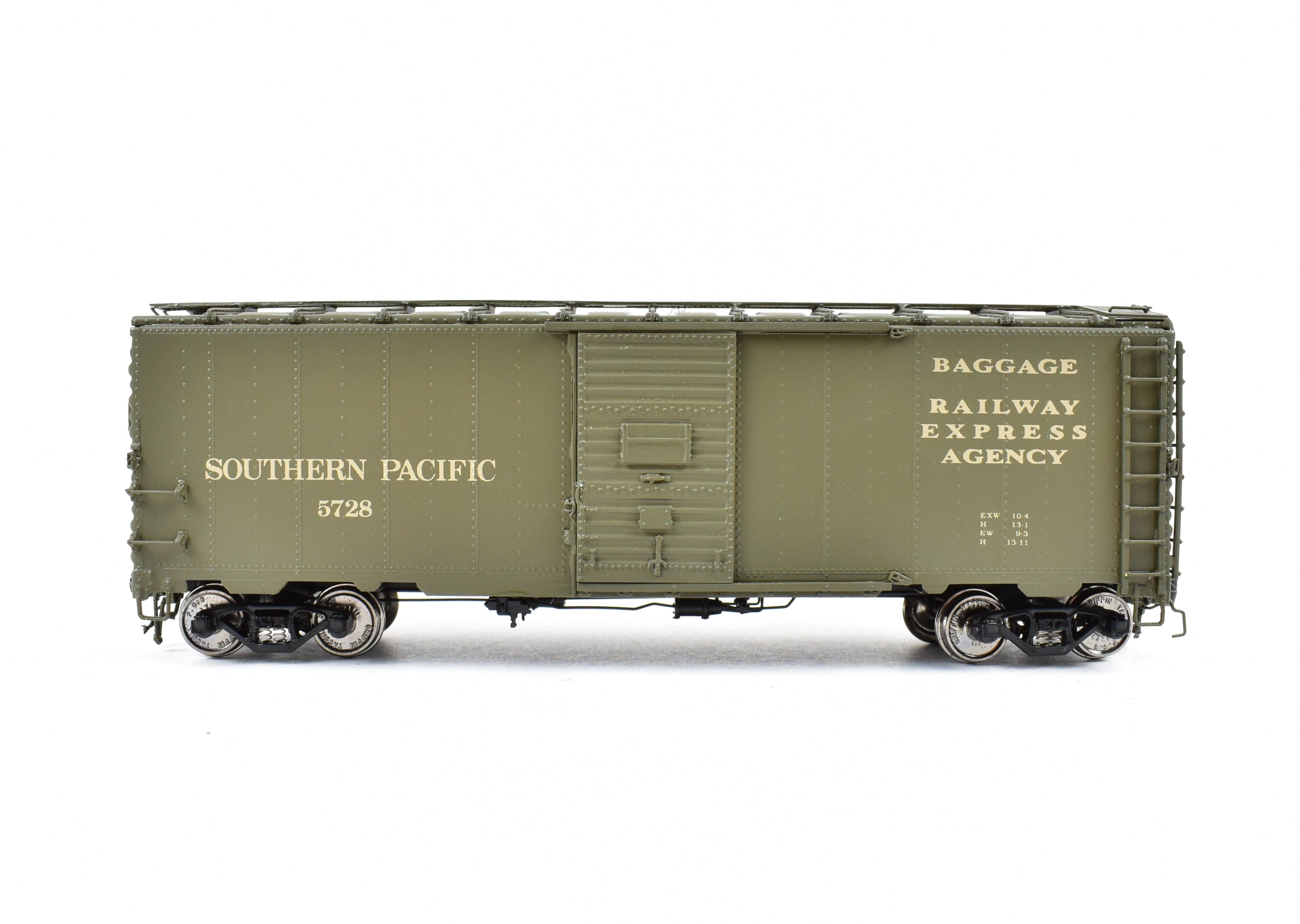 HO Scale Brass Southern Pacific B-50-24 Express Boxcar No. 5728 FP by Beaver Creek