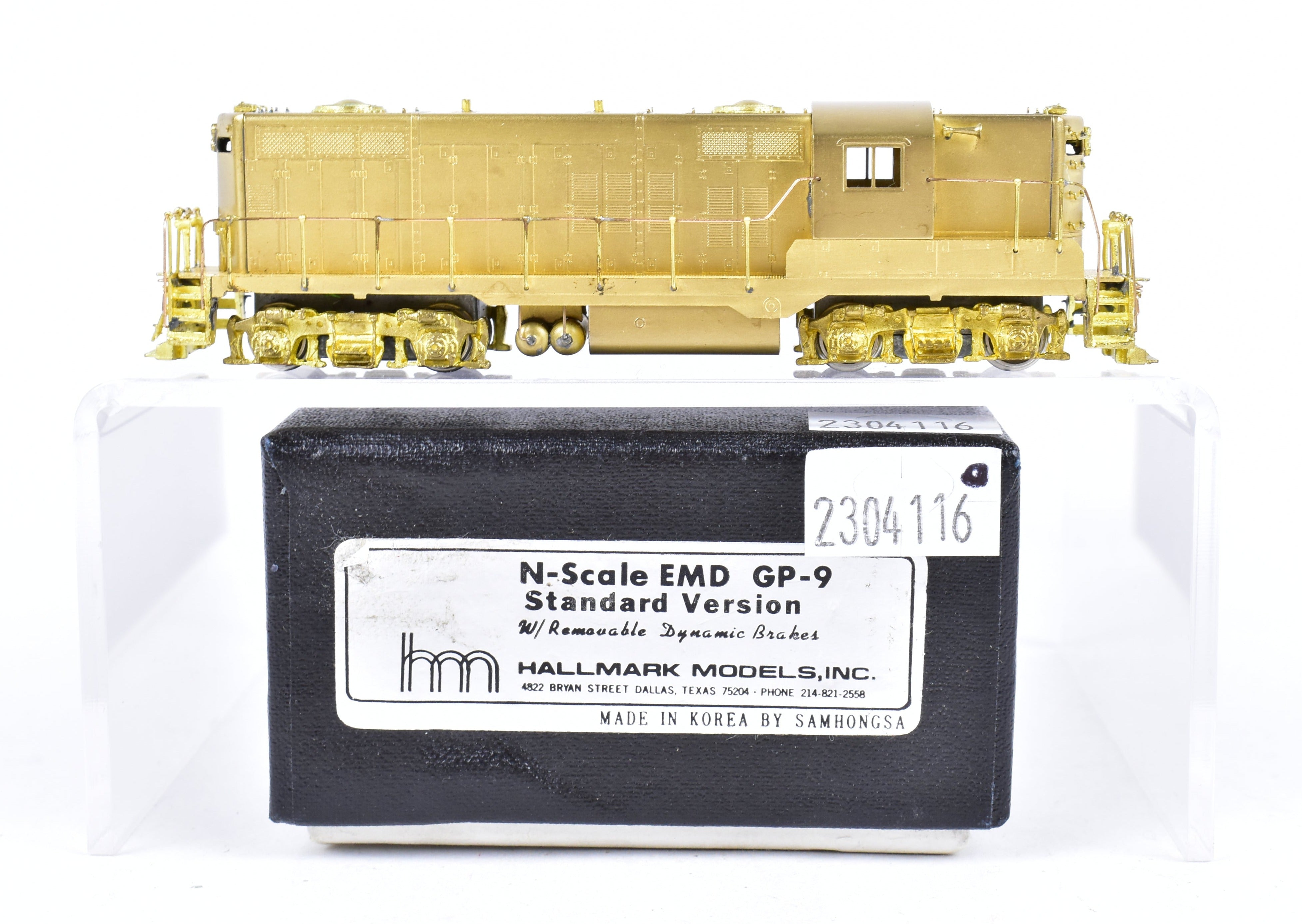 N Scale Brass Hallmark Model EMD GP - 9 Standard Version Train Model with Detachable Dynamic Brakes for Various Road Layouts