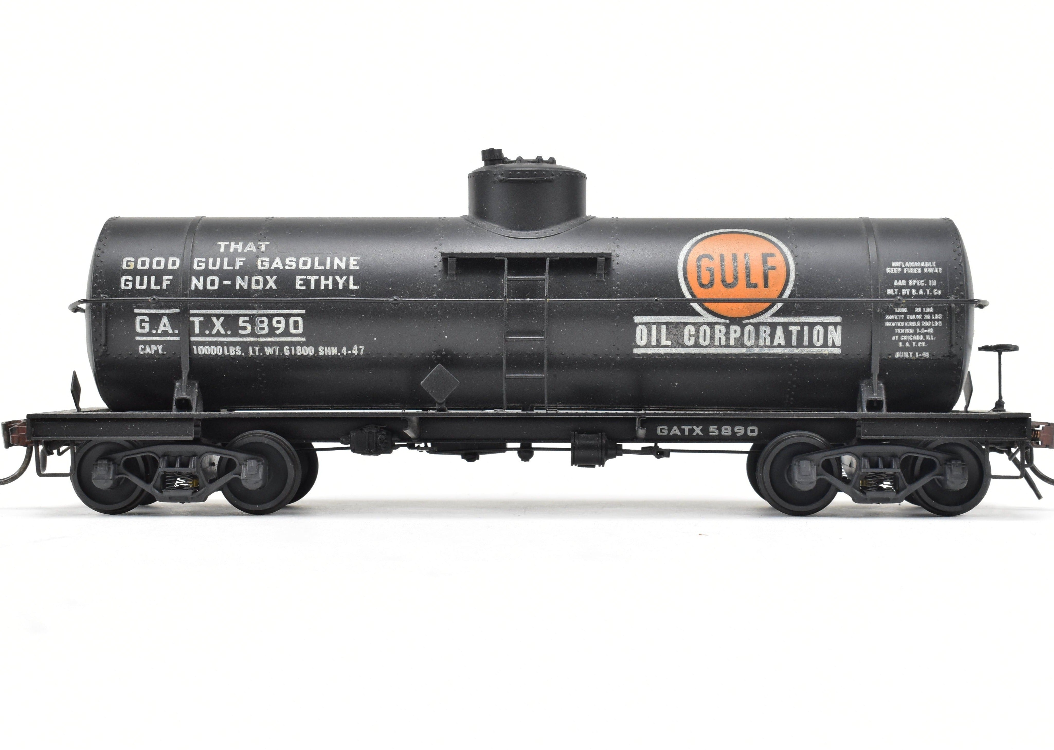 O Scale Model Train - Brass U.S. Hobbies GATX General American 8,000 Gallon Single - Dome Tank Car for Canadian Pacific (CP), Custom - Painted Gulf Oil Corporation Style (GATX 5890), Without Original Box