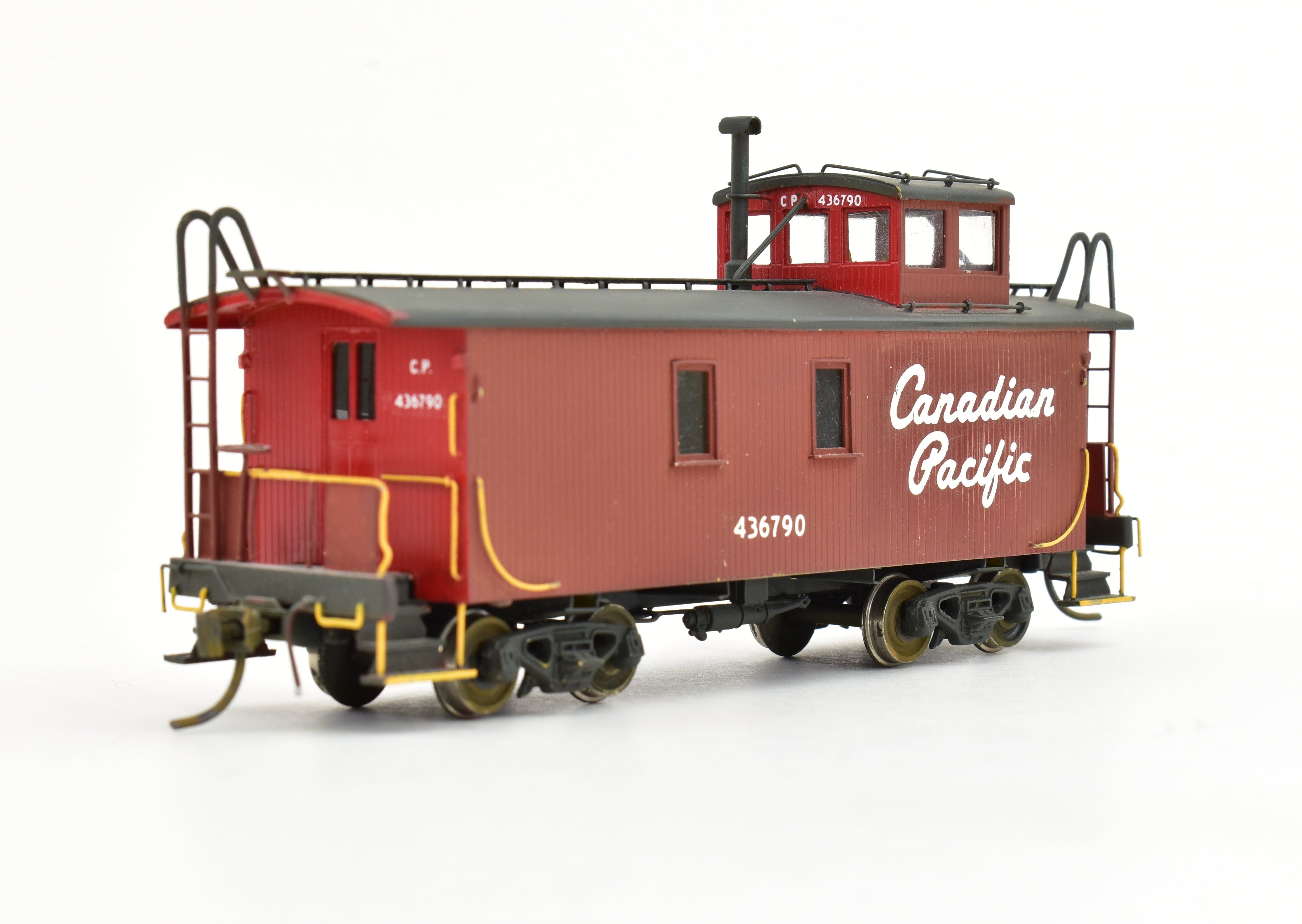 Custom Painted HO Brass Van Hobbies Canadian Pacific Railway Wood Sheathed Caboose