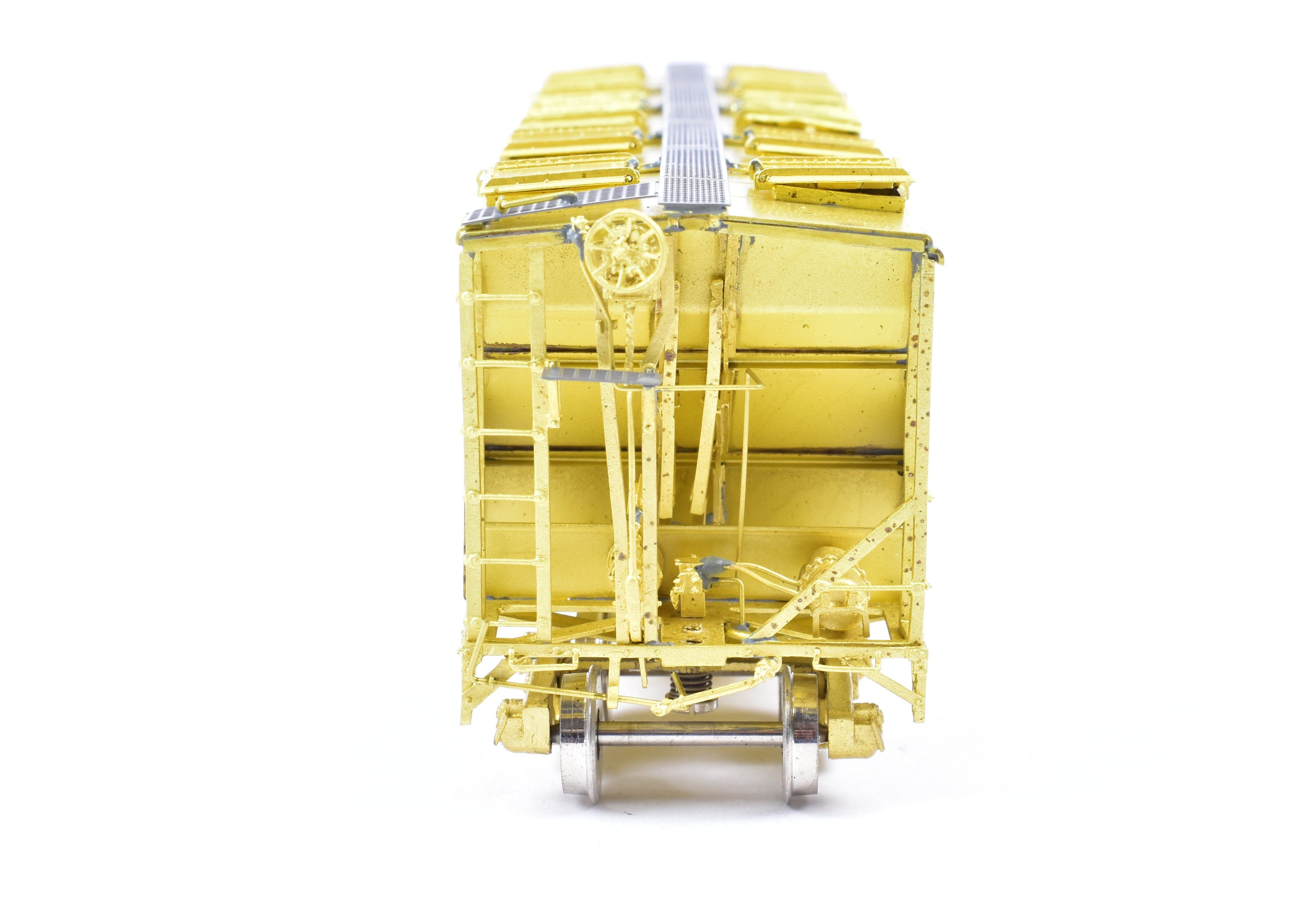 HO Scale Brass Canadian Pacific Slab Side Covered Hopper Model (S-20-C110 Series) by OMI - Overland Models, Inc.