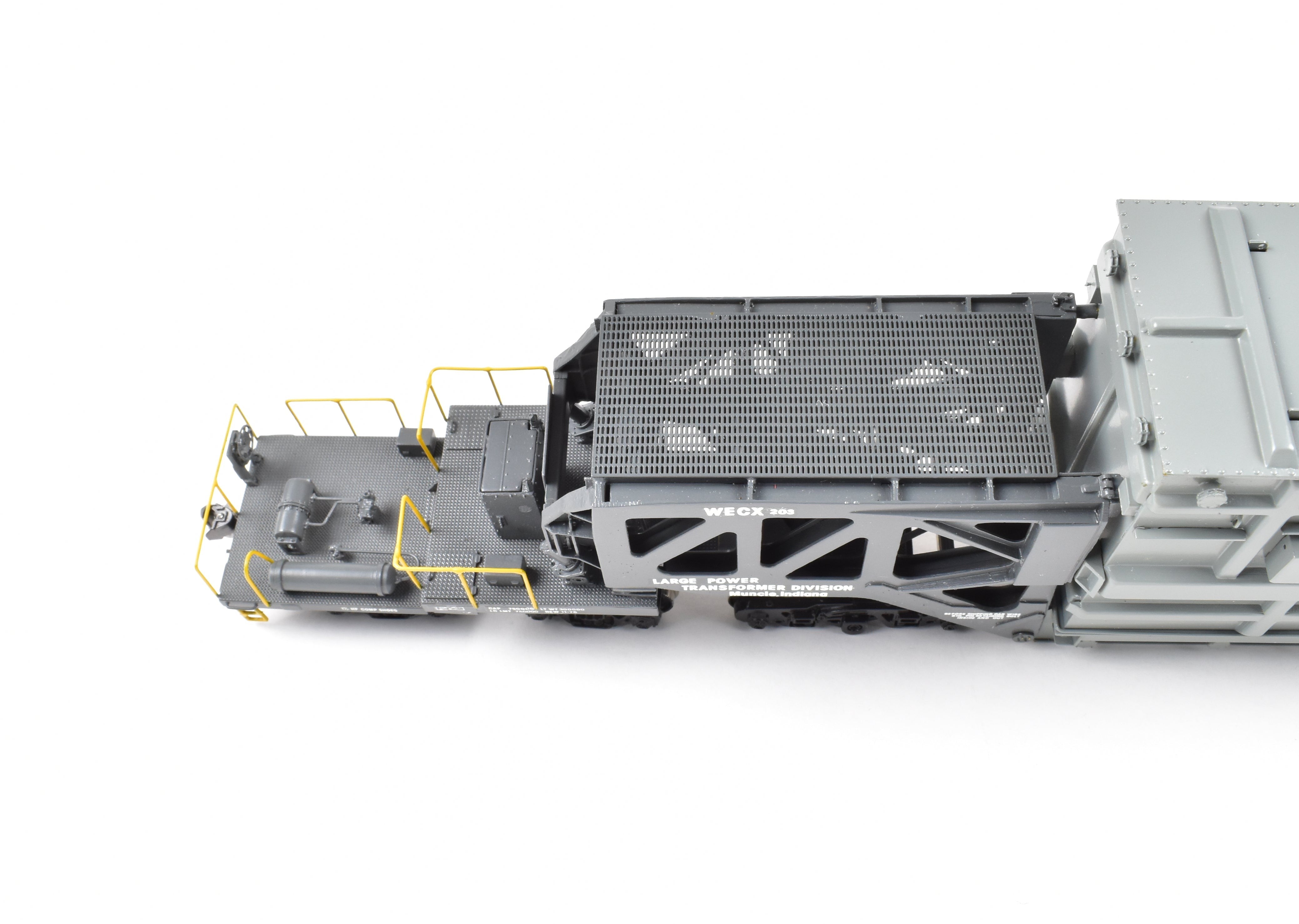 HO Scale Brass Consignment OMI - Overland Models, Inc. Schnabel Car with Removable Transformer Load in CP Westinghouse WECX 203 Livery for Model Railroading Enthusiasts