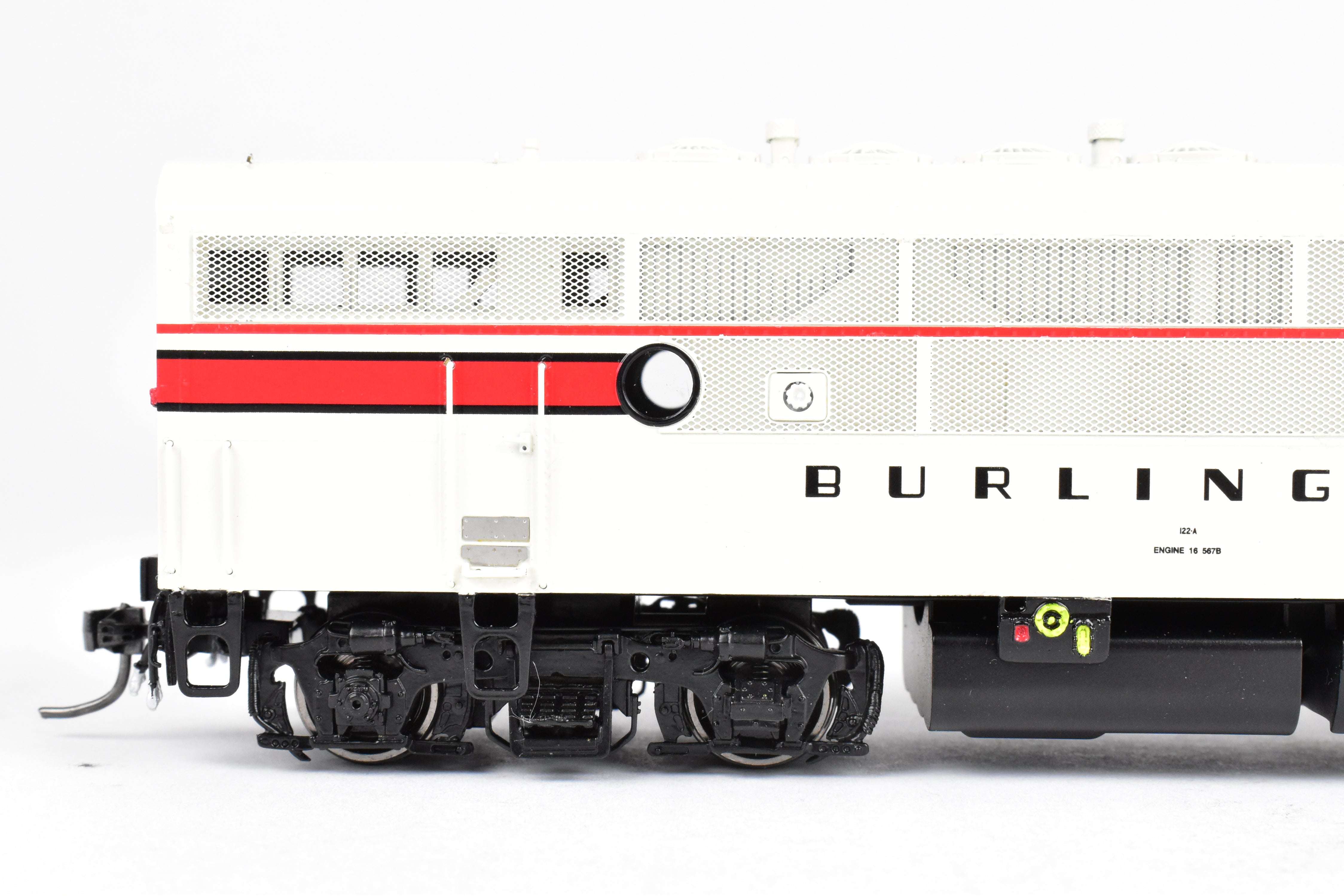 HO Scale Brass DVP Division Point EMD F3 A/A Set Factory Painted 122 - A/124 - D