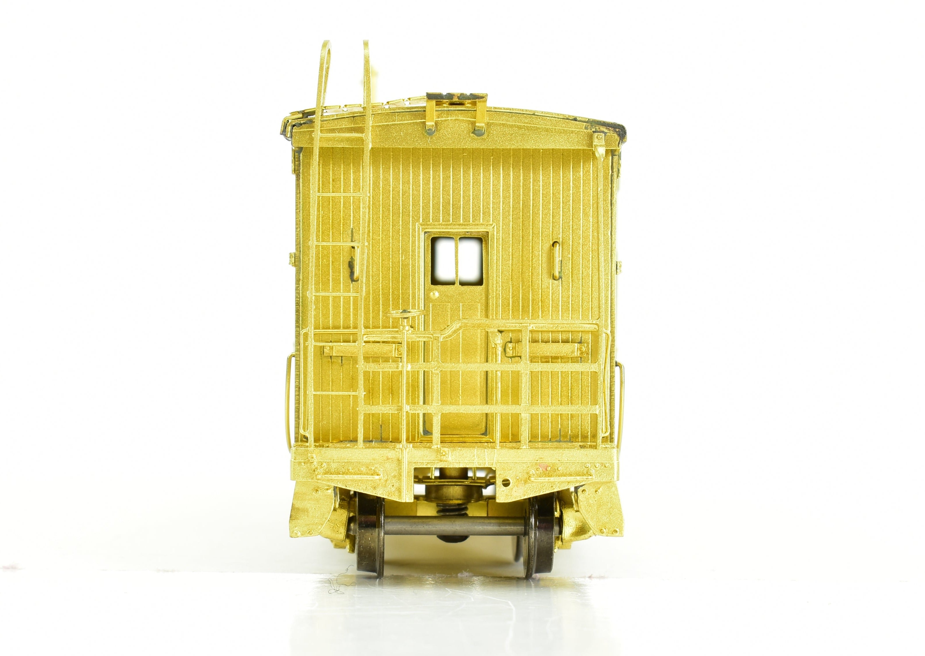 HO Scale Brass Northern Pacific Wood Bay Window Caboose by OMI Overland Models
