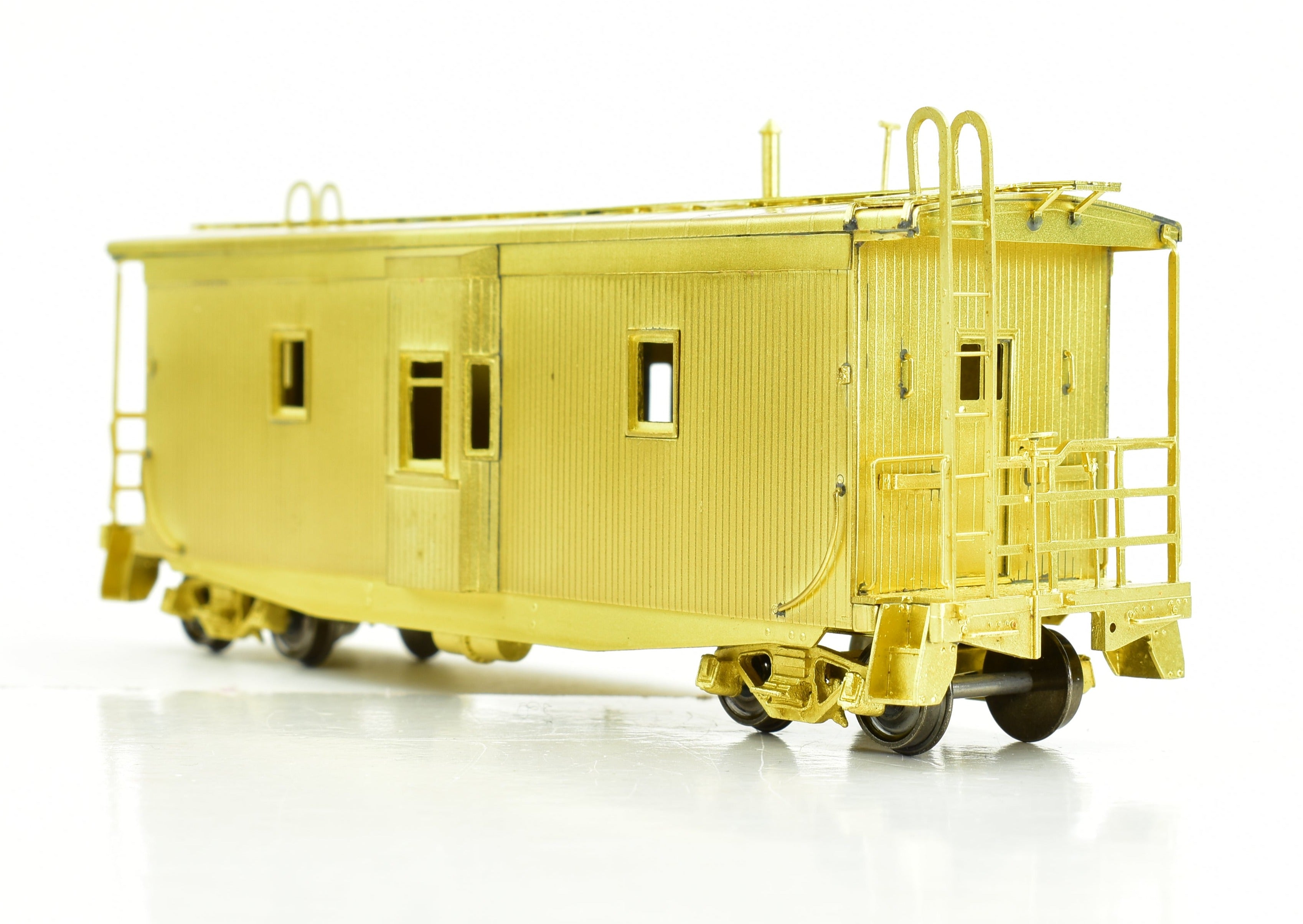 HO Scale Brass Northern Pacific Wood Bay Window Caboose by OMI Overland Models