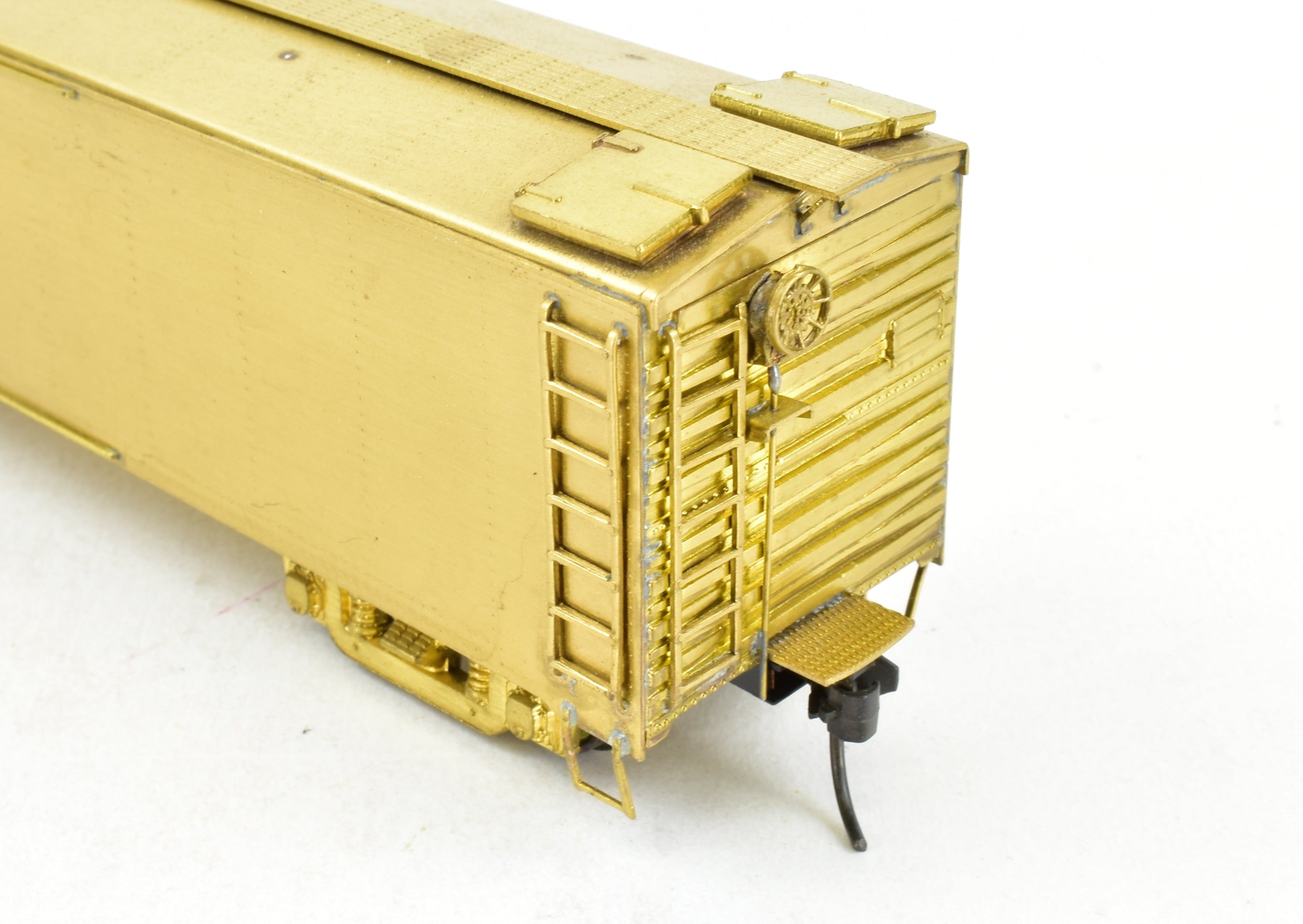 High - Quality HO Scale Brass Cascade Models Railway Express Agency (REA) 50 - Foot Steel Express Refrigerator Car for Model Trains