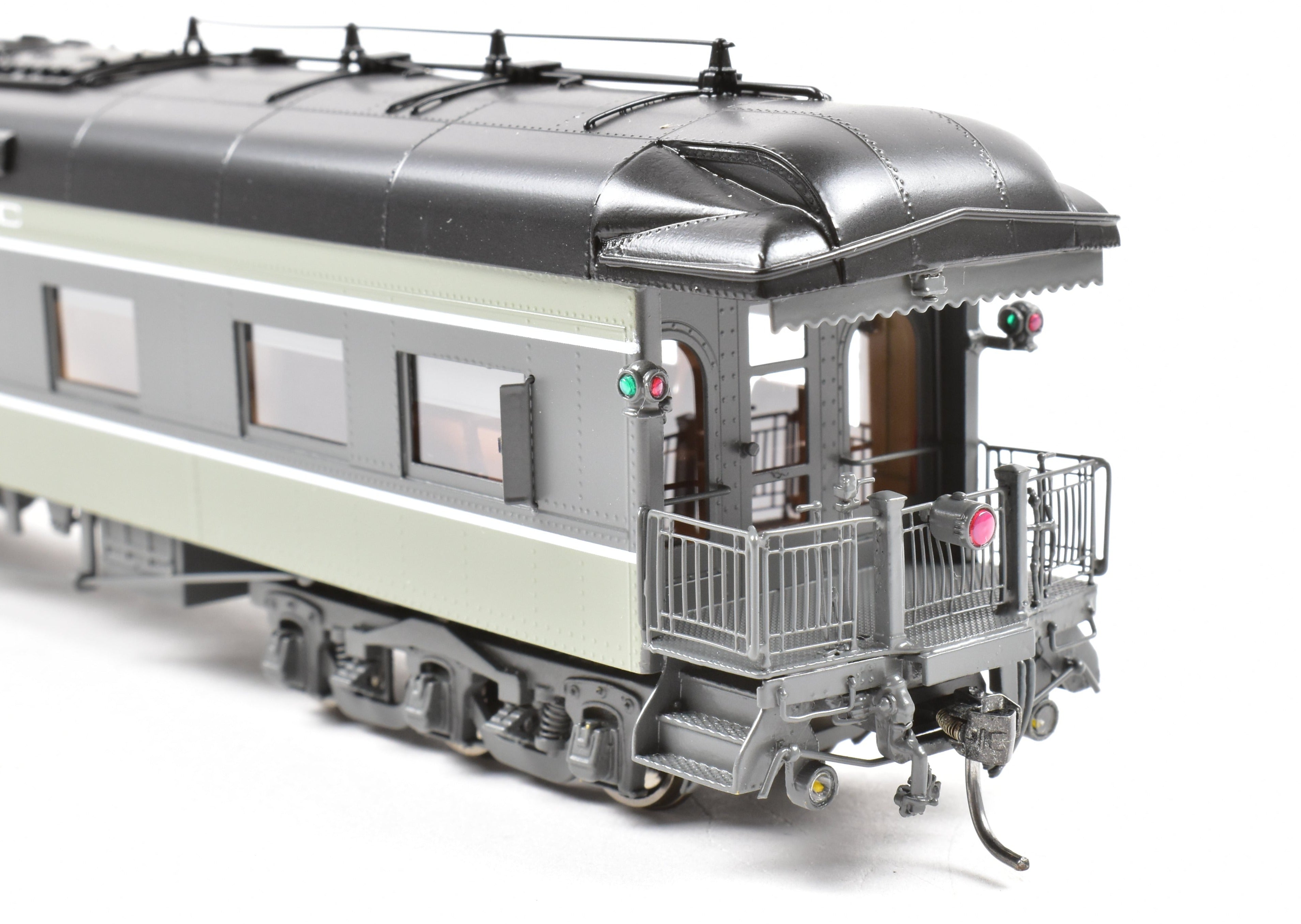 HO Scale New Brass Business Car: Southern Pacific #129 Two-Tone Grey