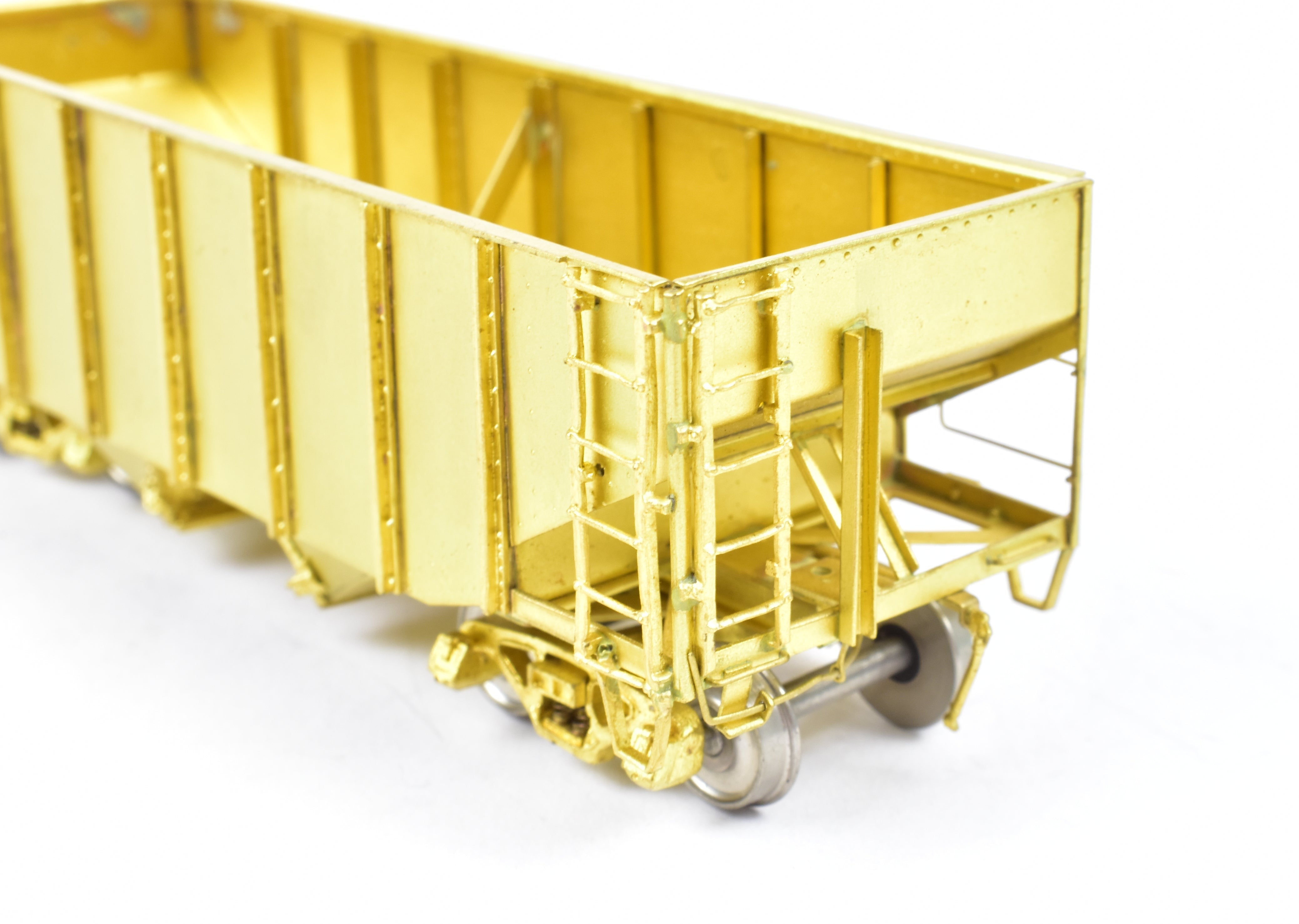 HO Scale Brass Western Maryland 55-Ton 2-Bay Hopper Car Model by Overland Models, Inc. (OMI)
