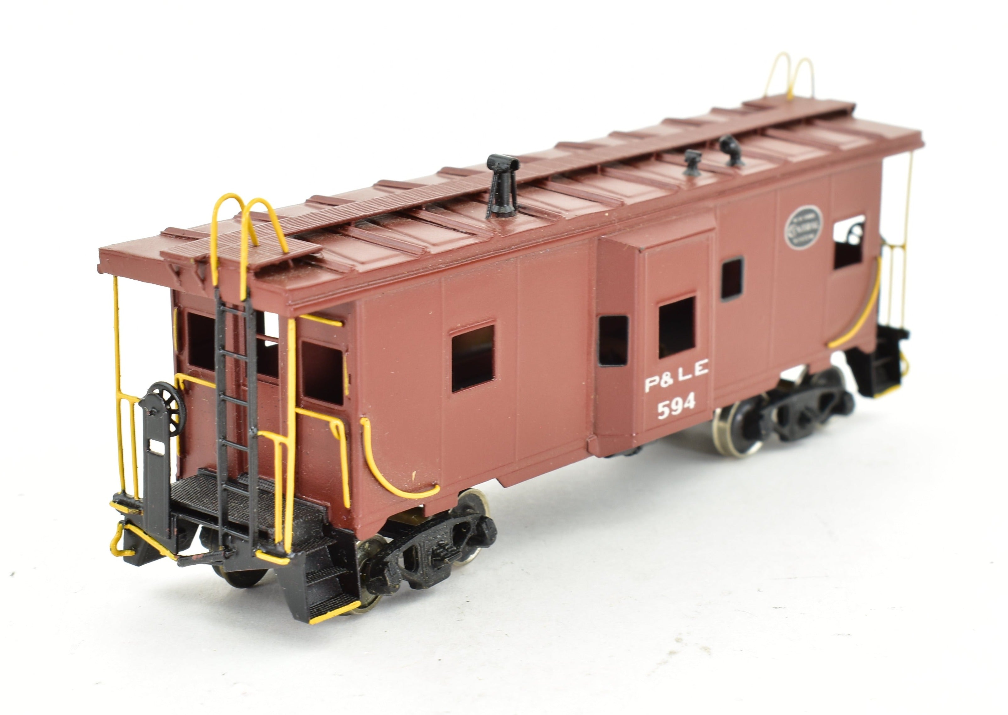HO Scale Brass Alco Models Pittsburgh & Lake Erie (P&LE) Bay Window Cabin Car Caboose Model for Collectors and Train Enthusiasts