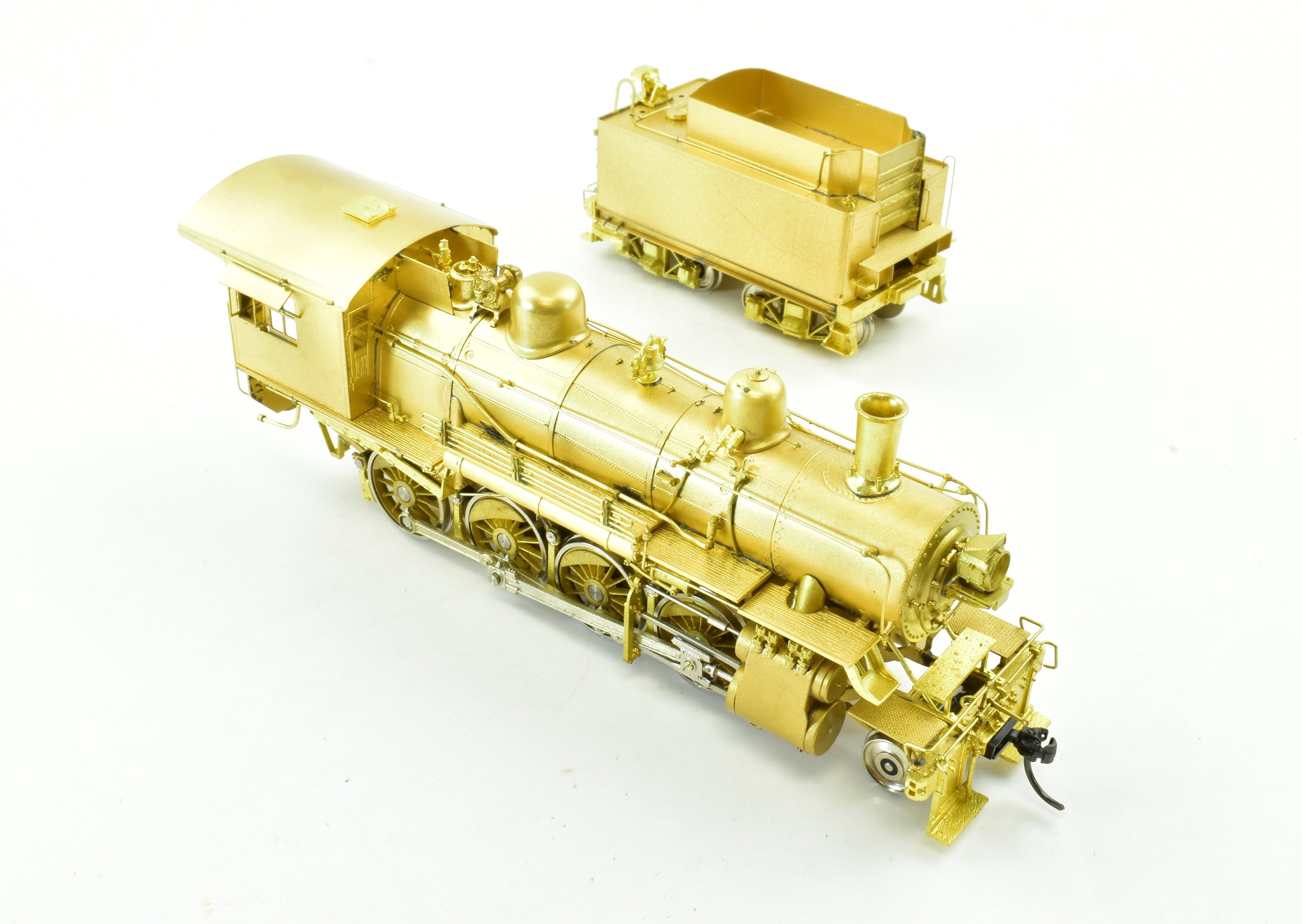 HO Scale Brass Model Train Engine - W&R Enterprises NP Northern Pacific Y - 2 2 - 8 - 0 Steam Locomotive