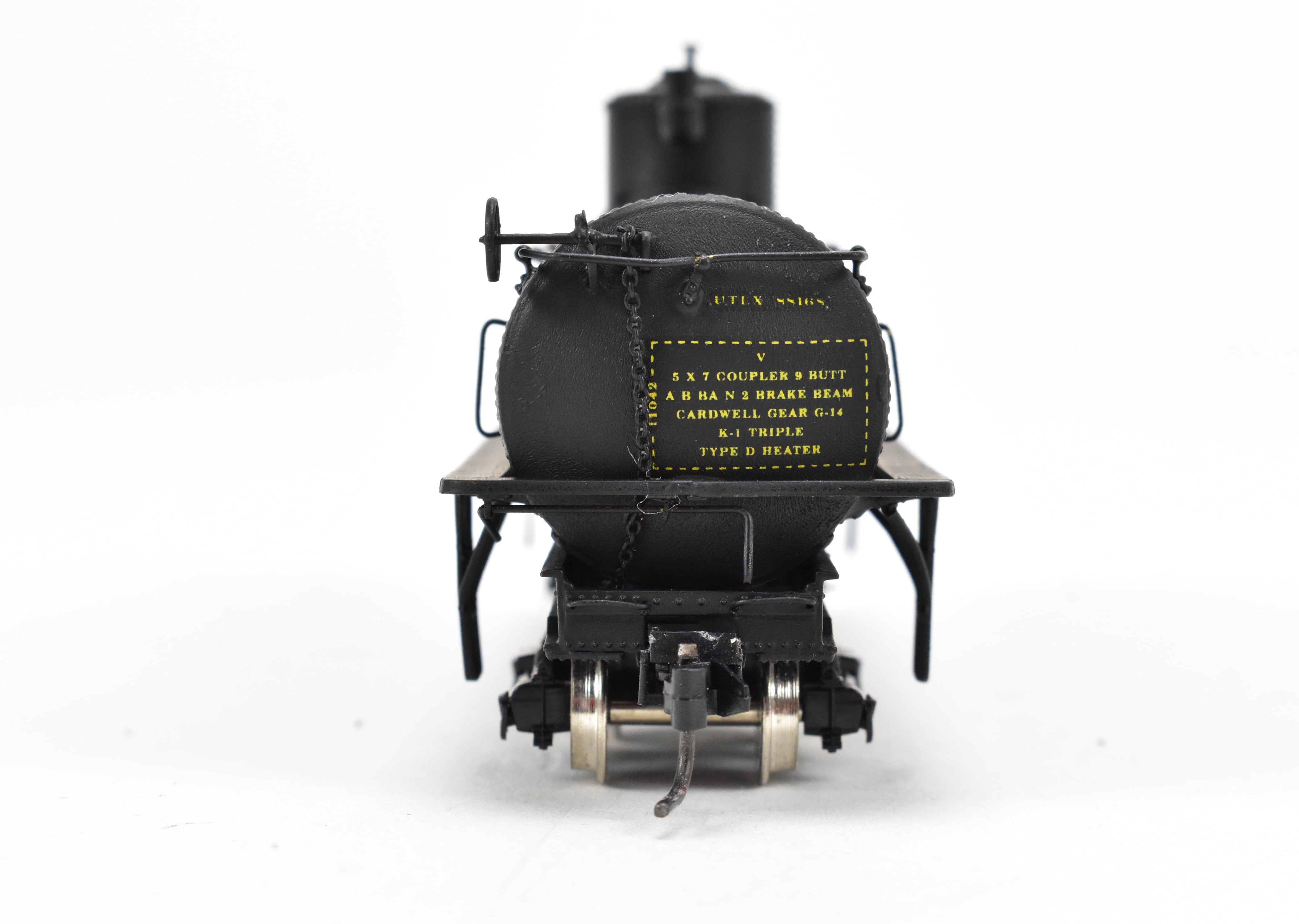 HOn3 Scale Plastic Model PSC - Precision Scale Co. UTLX 88168 Narrow Frame Tank Car, Assembled and Professionally Custom Painted