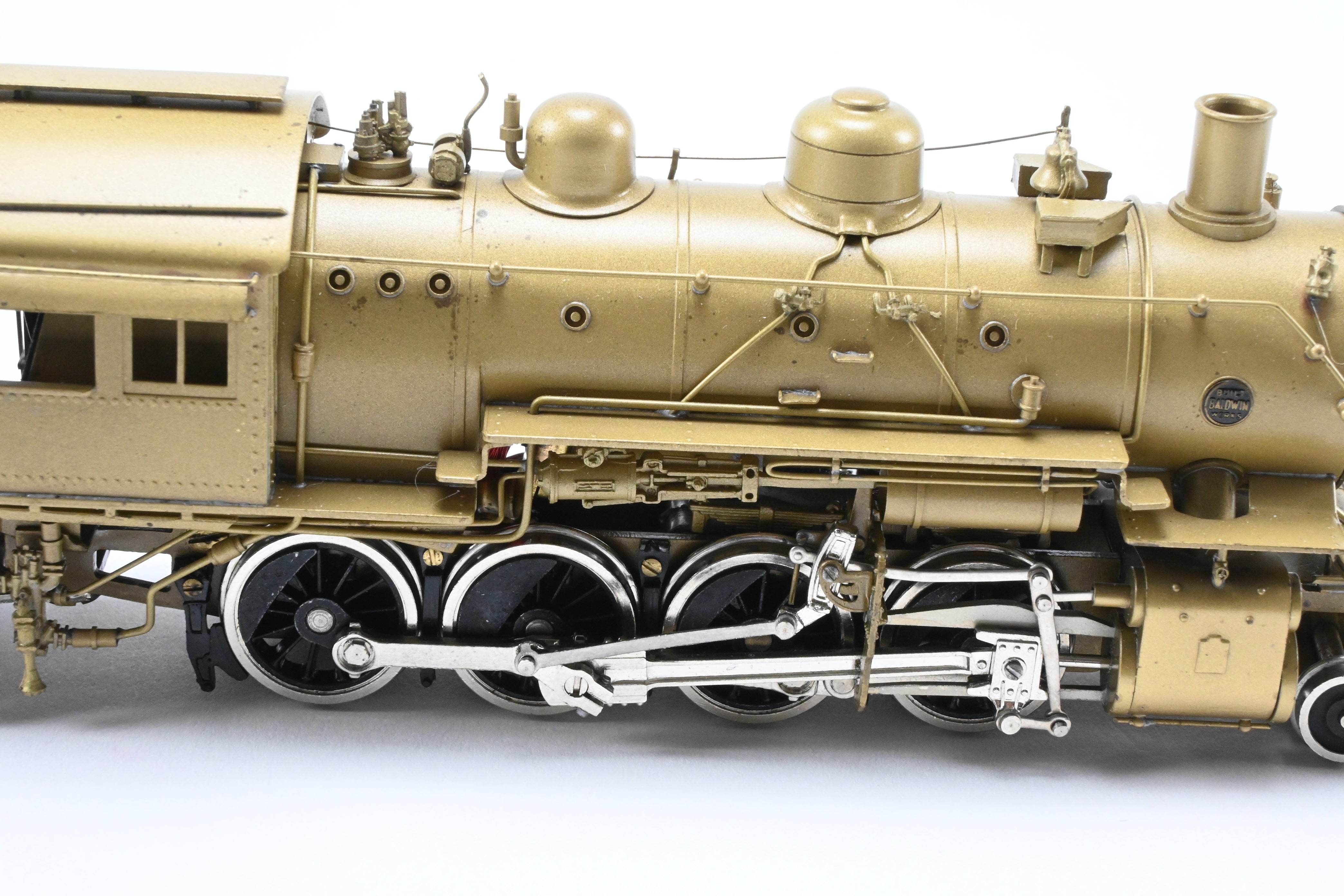 High - Quality HO Scale Brass Pacific Fast Mail Model of United ATSF - Santa Fe 2 - 8 - 0 Locomotive from the 1950 Class with 1975 Last Run