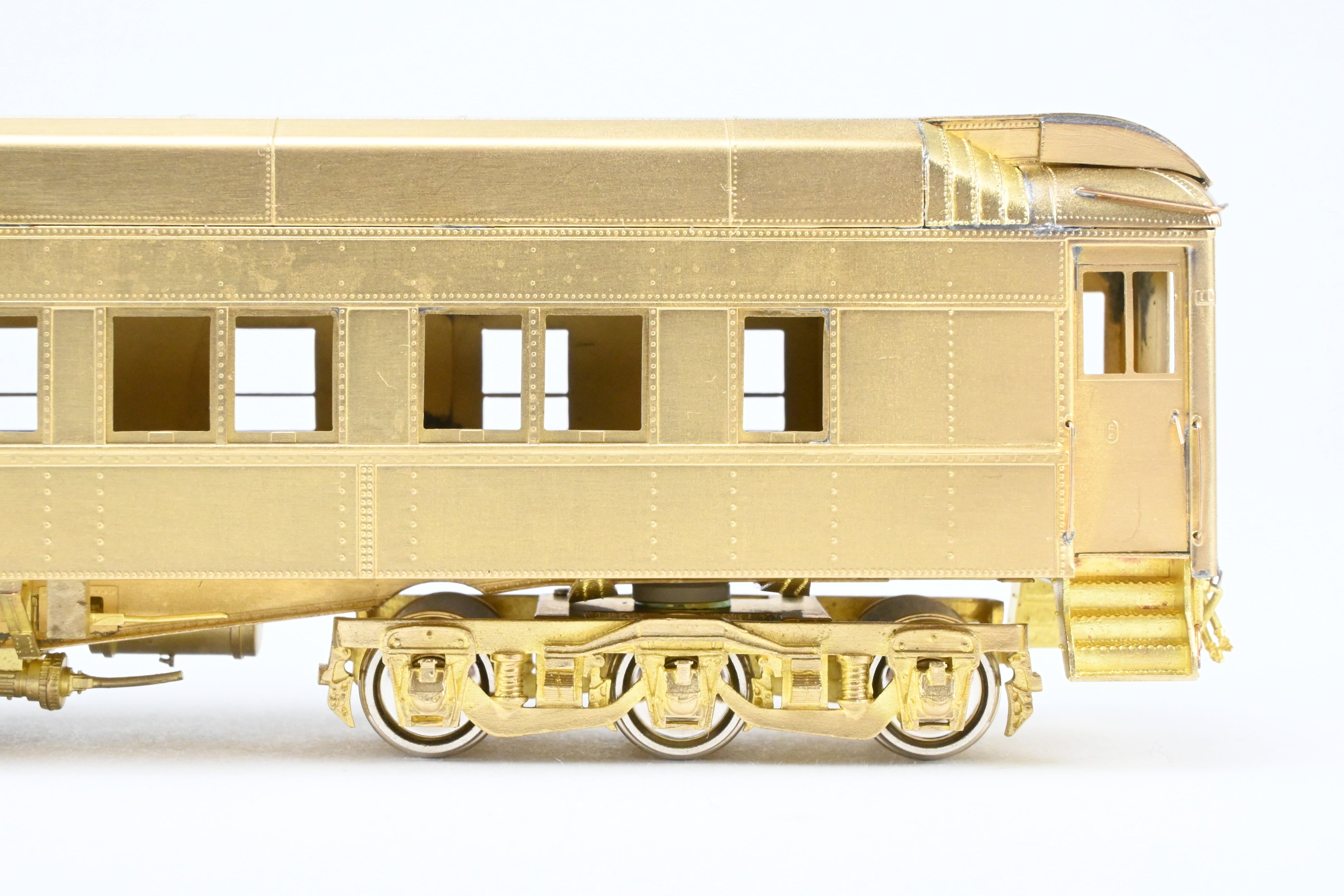 High - Quality HO Scale Brass Model of Great Brass Fleet NYC - New York Central Pullman HW Collectors Limited Edition “Central Square” 3 Compartment - 2 Drawing Room Observation Plan 3959