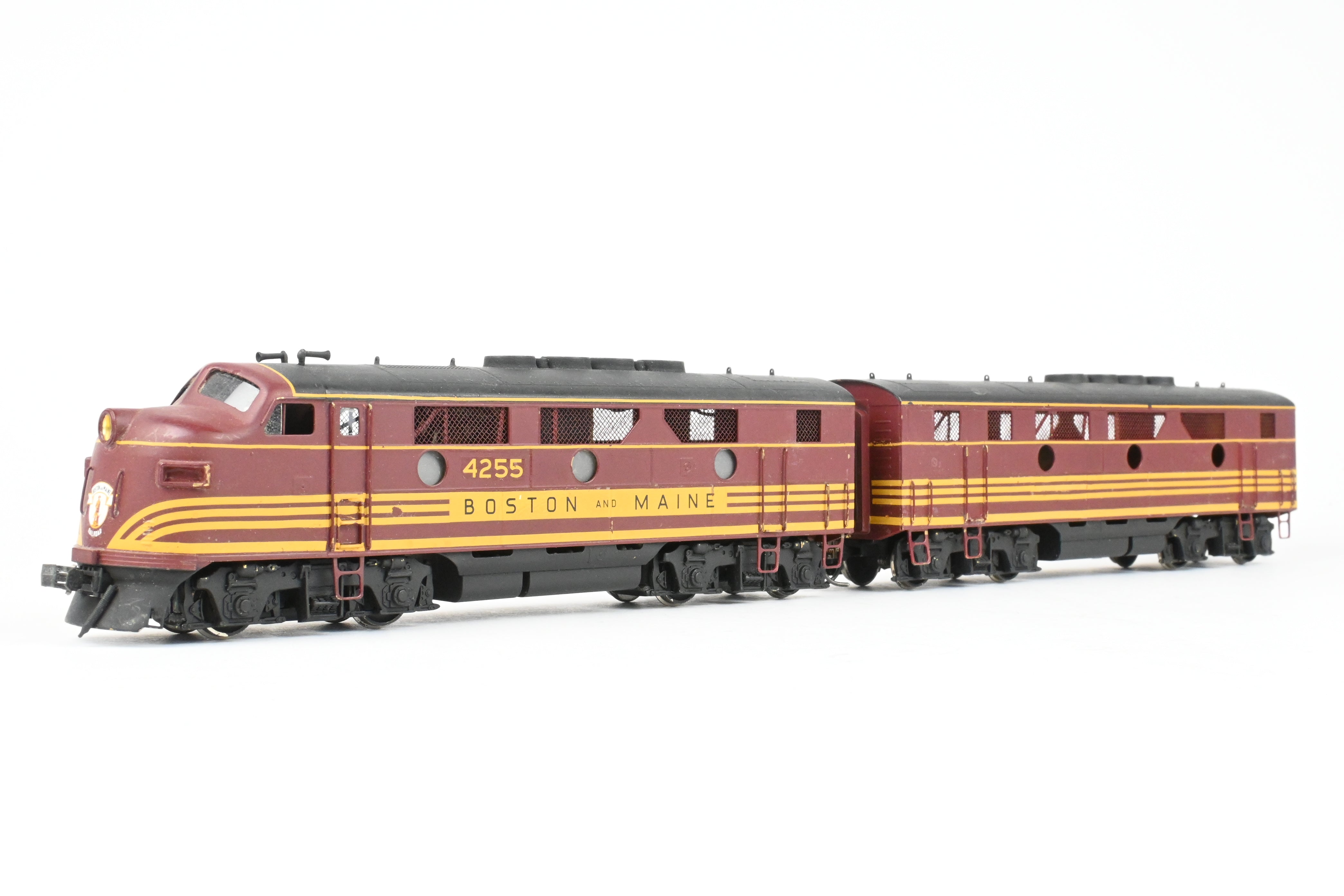 HO Scale Brass Hallmark B&M Boston & Maine EMD F3 A/B Set - Powered A, Unpowered B