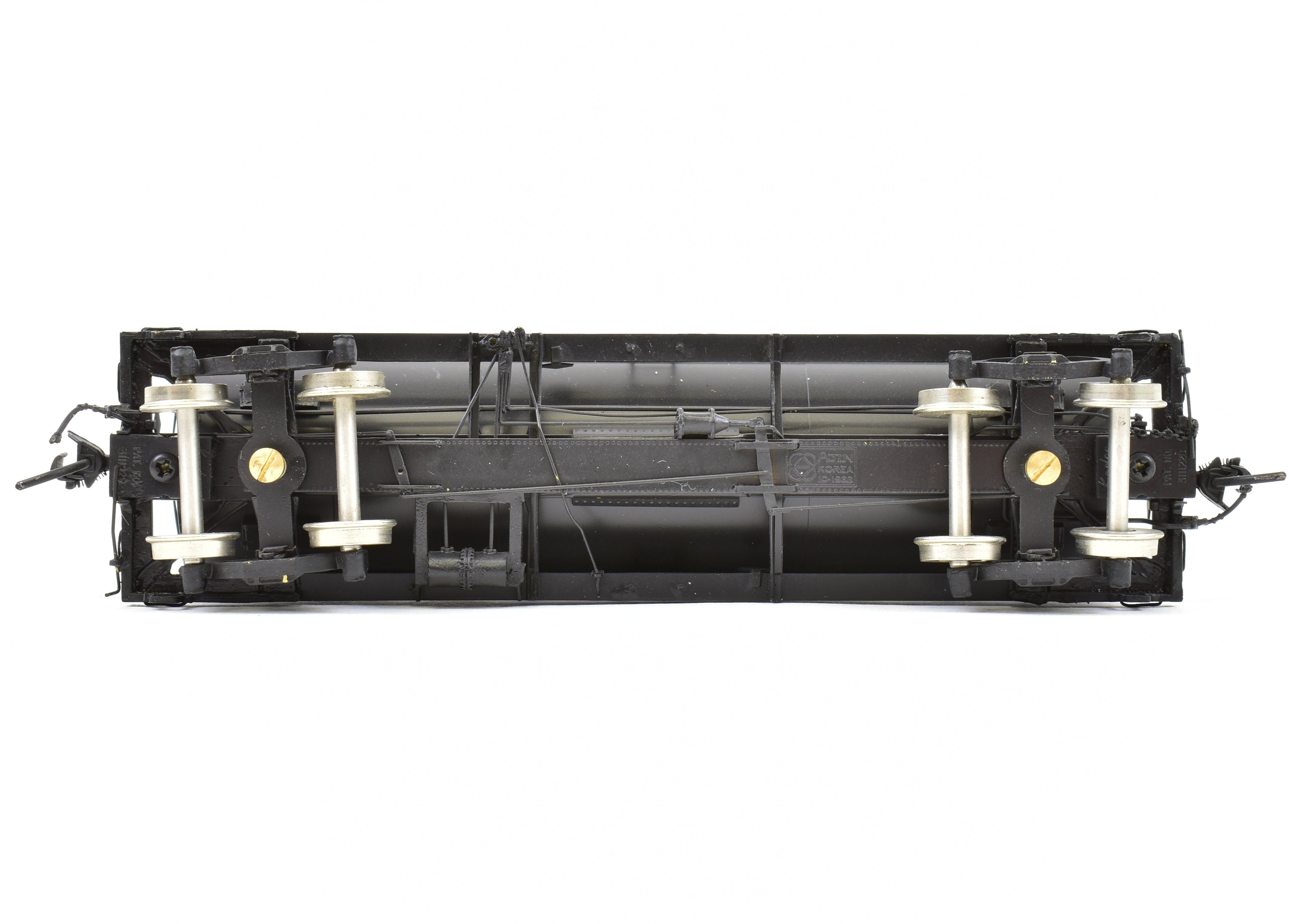 HO Scale Brass OMI - Overland Models, Inc. CGTX - GATX of Canada ACF Single Dome 8,000 Gallon Insulated High - Pressure Tank Car Model for CP