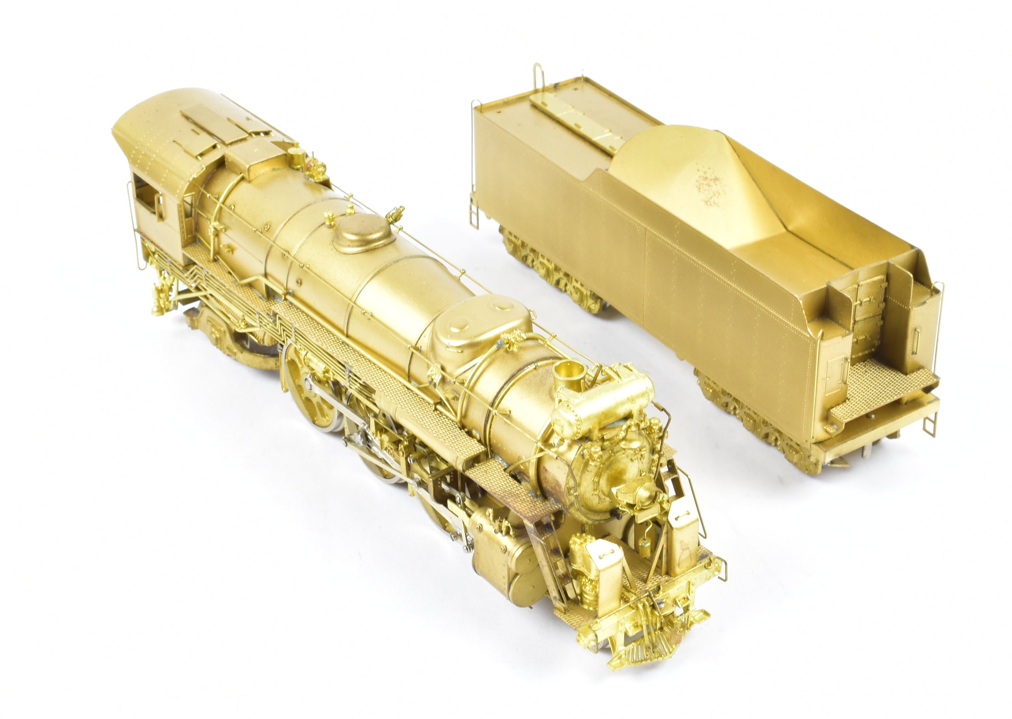 High - Quality HO Scale Brass Key Imports Model of Erie Railroad K - 5a 4 - 6 - 2 Pacific Locomotive from the 1950 Era