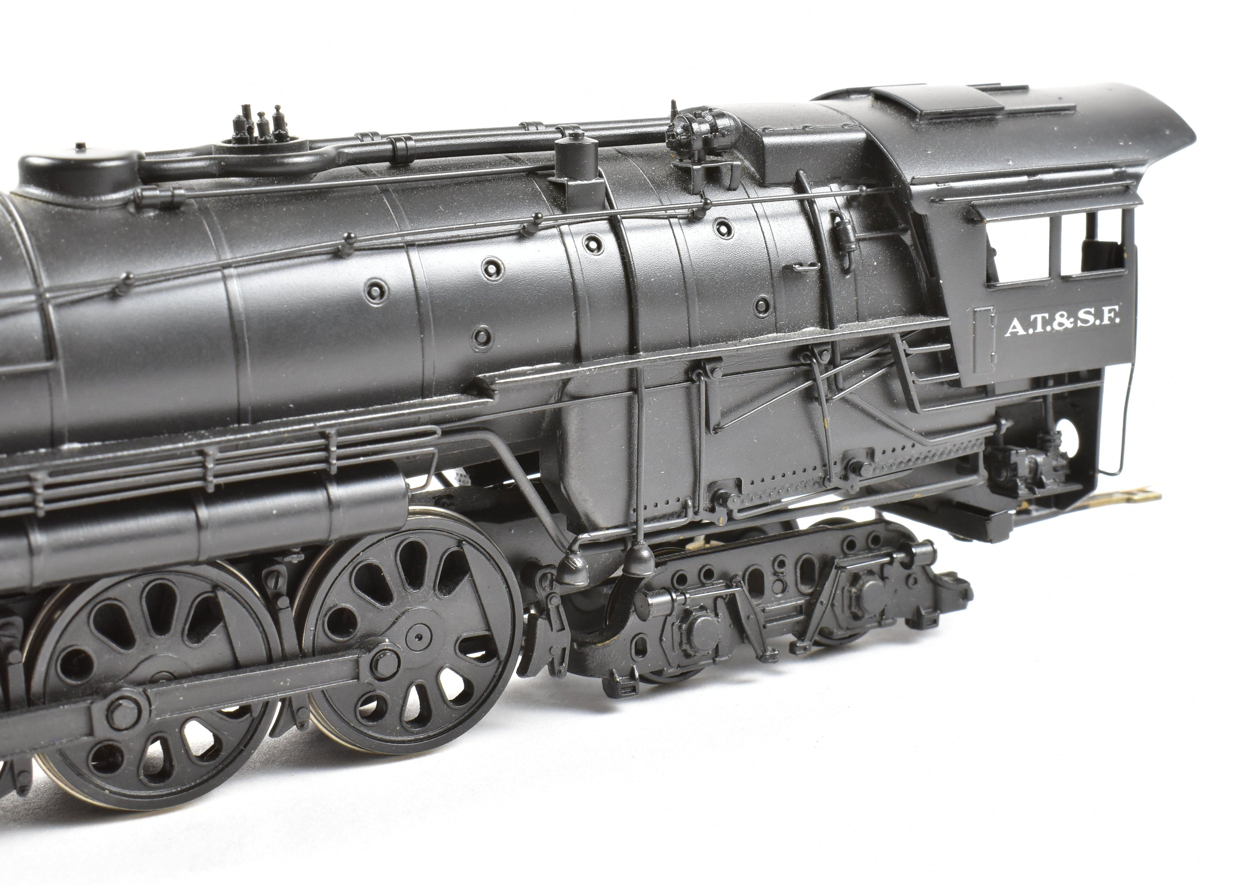 High - Quality HO Scale Brass Model Train CON PFM - United ATSF - Santa Fe 4 - 8 - 4 Northern with Tapered Rods, Custom - Painted Version