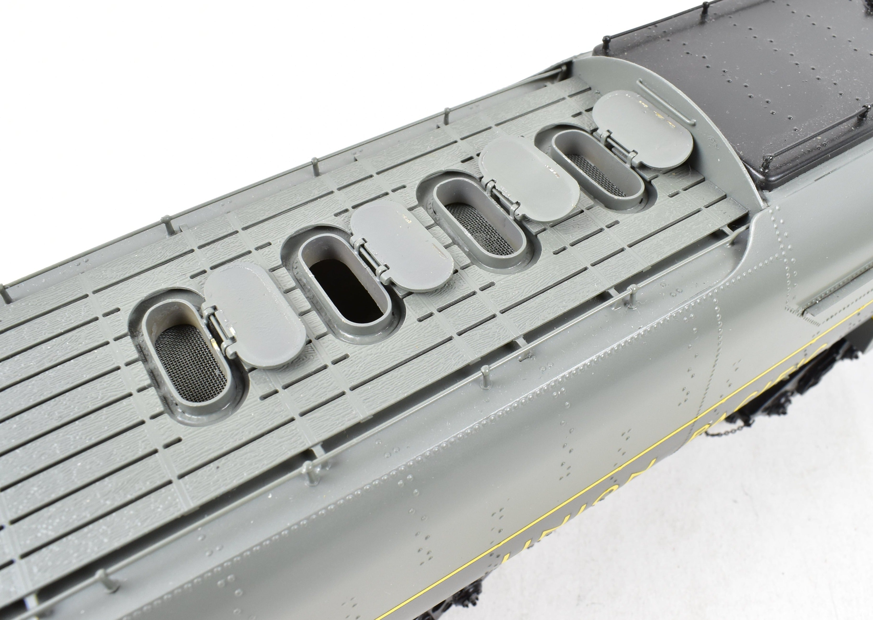 O Scale Brass Model Train - Overland Models, Inc. Union Pacific FEF - 1 4 - 8 - 4 Professional - Painted Locomotive No. 818 by TTG