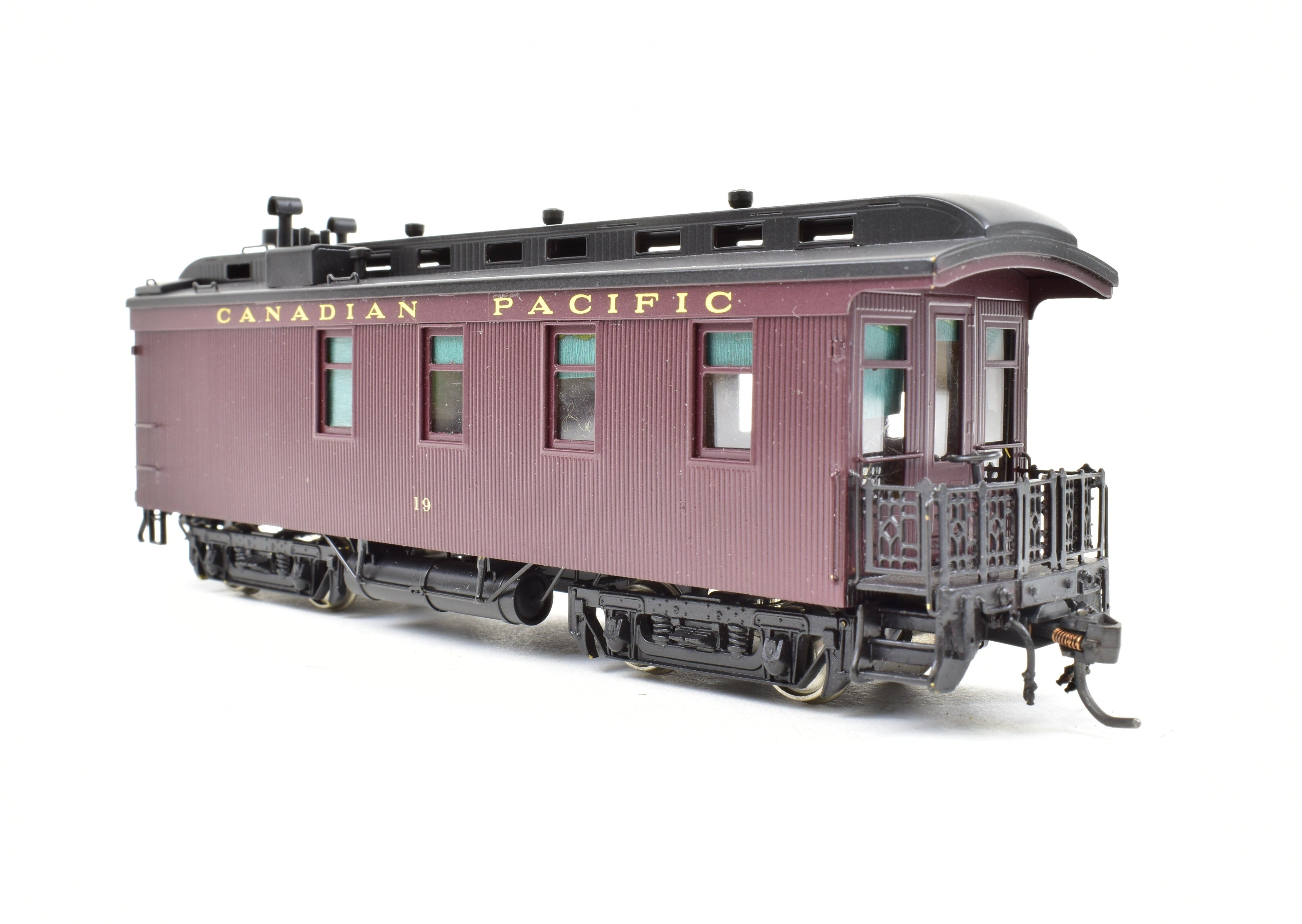HO Scale Brass Van Hobbies Pro - Painted 35 Ft. Canadian Pacific Railway Business Car
