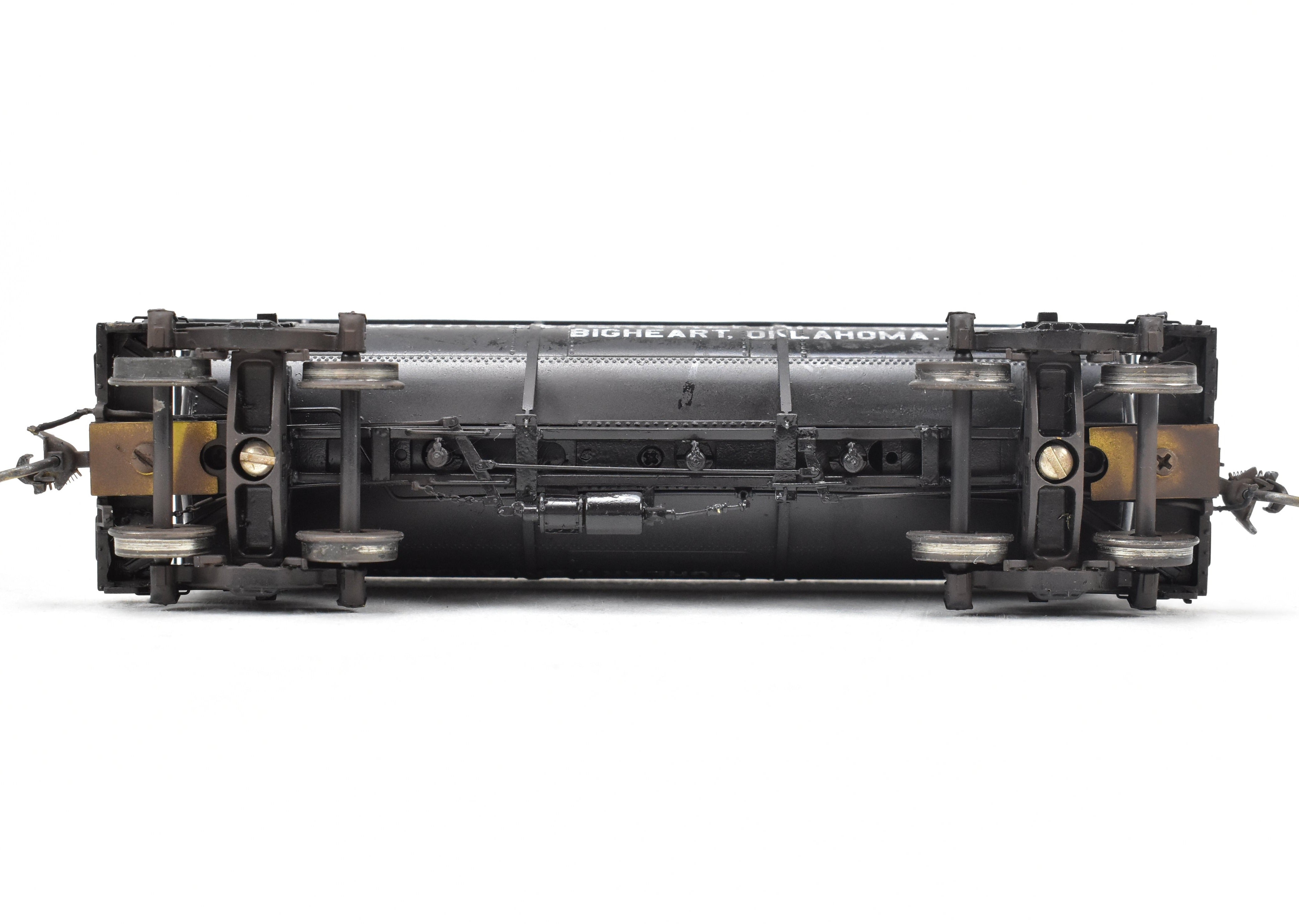 HO Scale Brass W&R - W&R Enterprises Various Roads AC&F 10,000 Gallon 3-Dome Tank Car with High Walkway for Model Railroad Collection