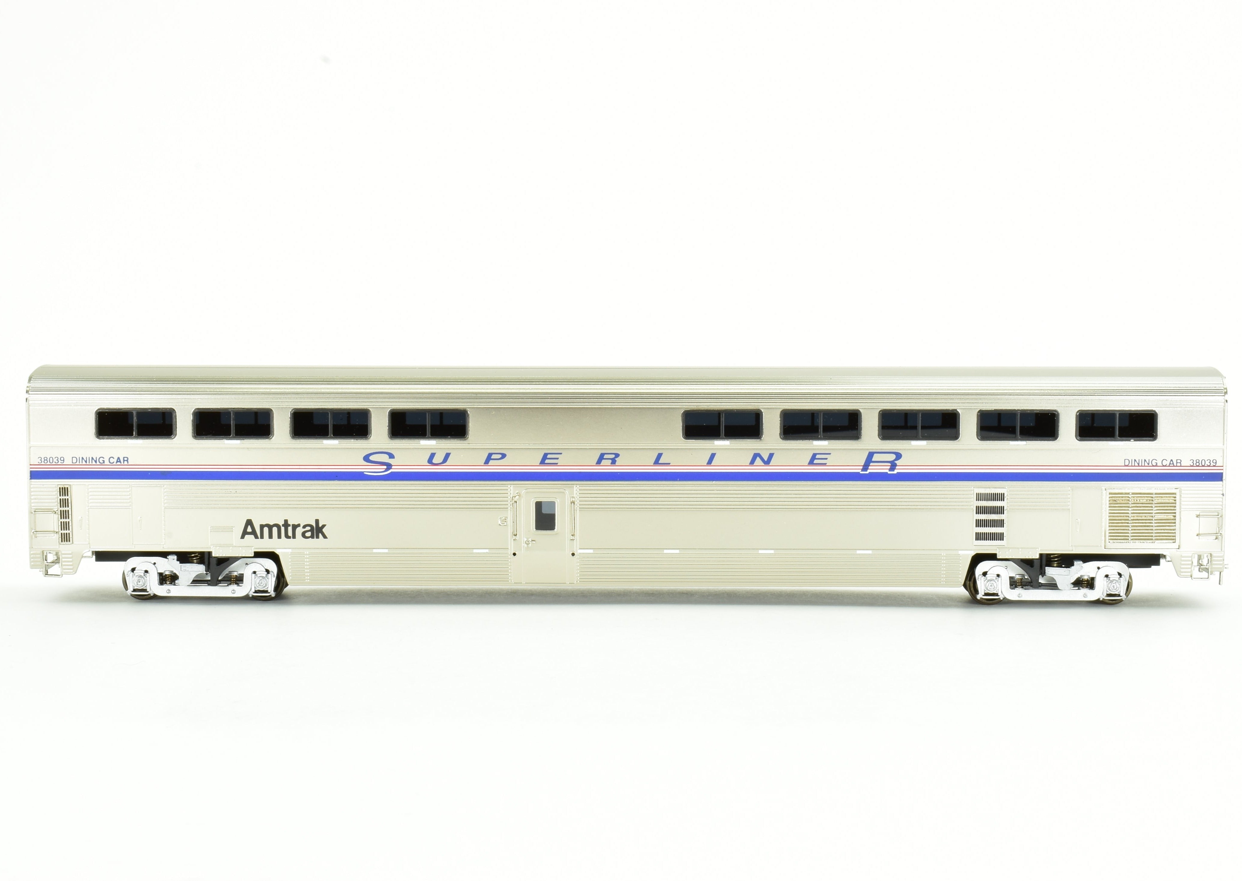 HO Scale Brass Model Train CON OMI - Overland Models, Inc. Amtrak Superliner II Dining Car Factory Painted with Road Number 38039