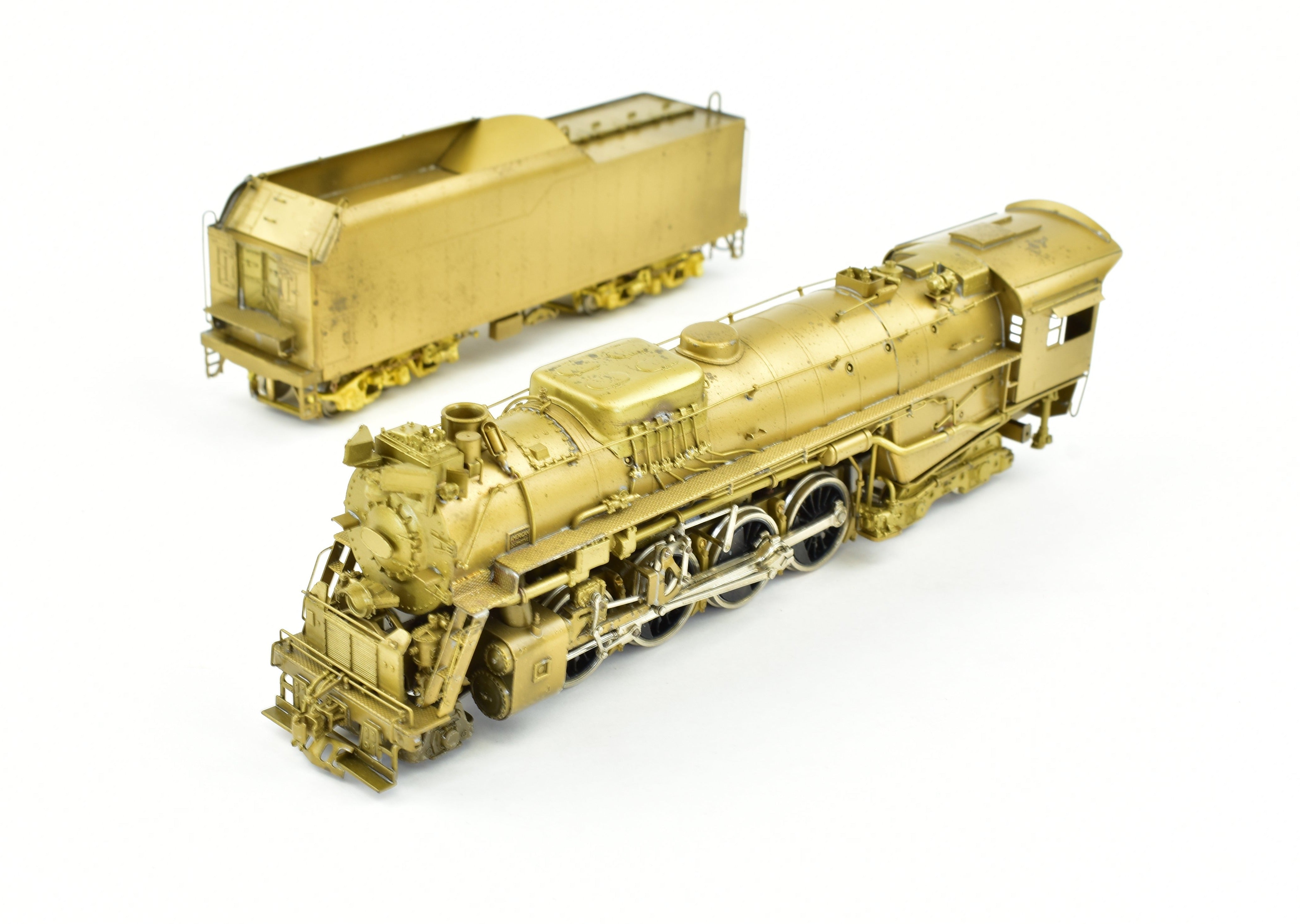 High - Quality HO Scale Brass Pacific Fast Mail (PFM) Model Train - United C&O, Chesapeake & Ohio 2 - 8 - 4 Alco Kanawha, 1977 Edition