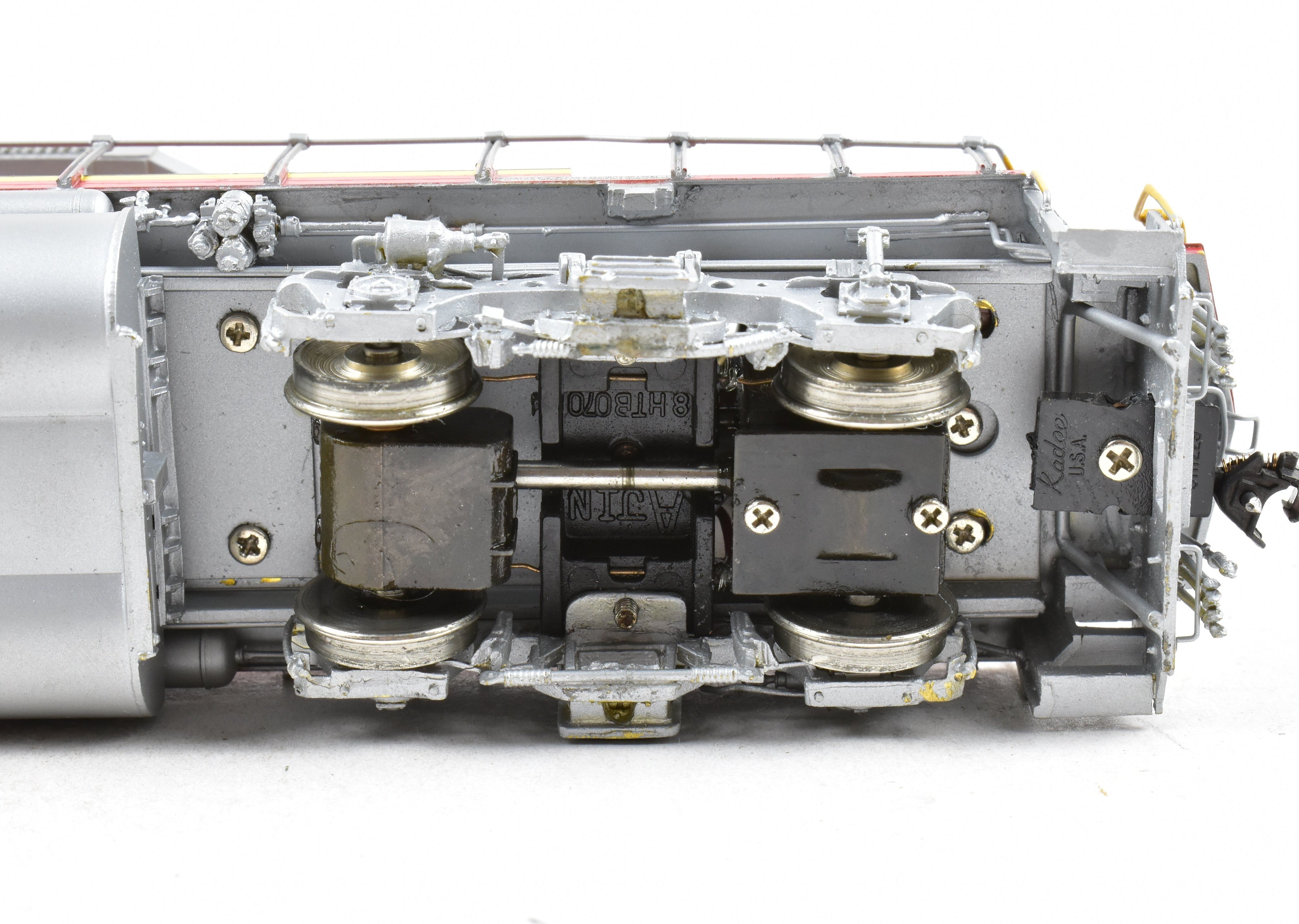 HO Scale Brass Model Train Engine - Overland Models Inc. AT&SF Santa Fe GP60M Factory Custom - Painted by OMI