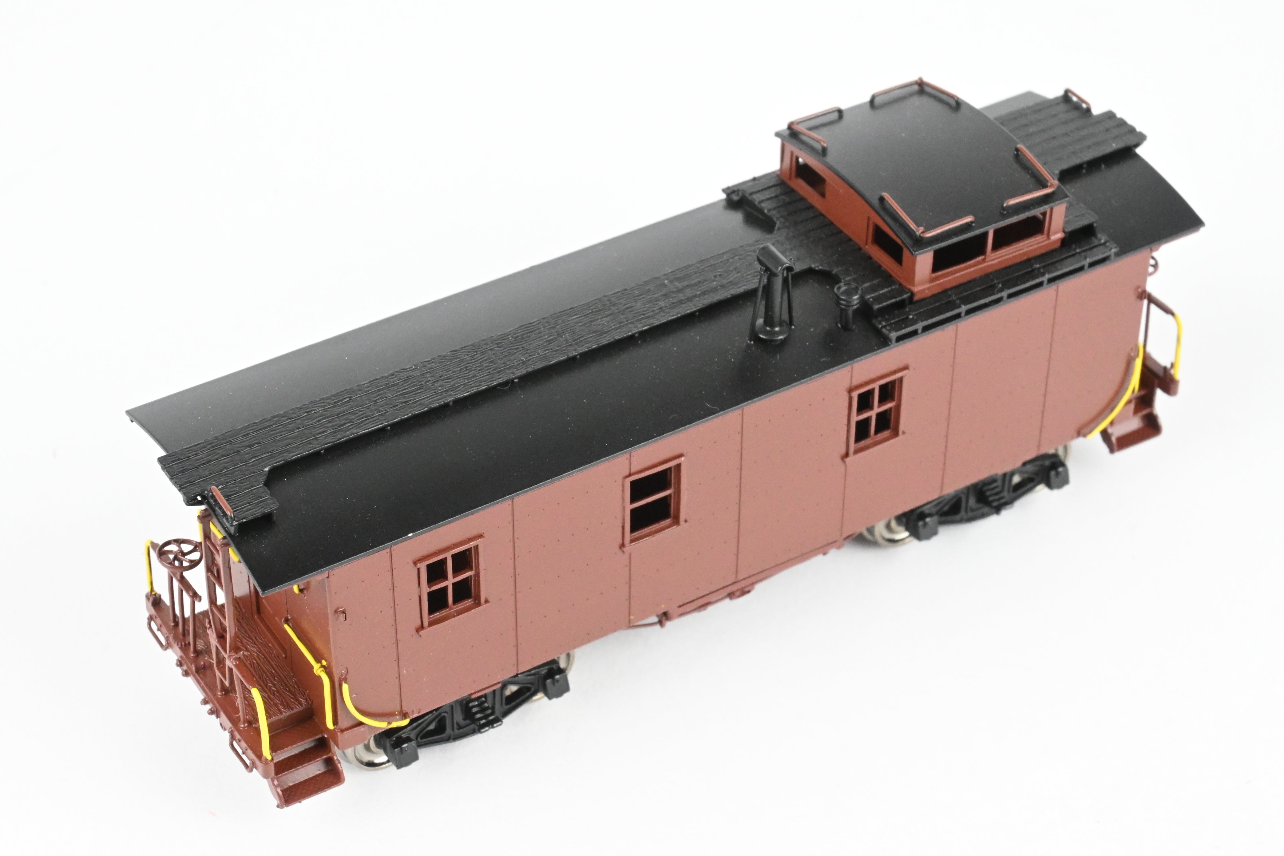 HO Brass OMI NYC 19000 Series Factory-Painted Unlettered Plywood Caboose Model