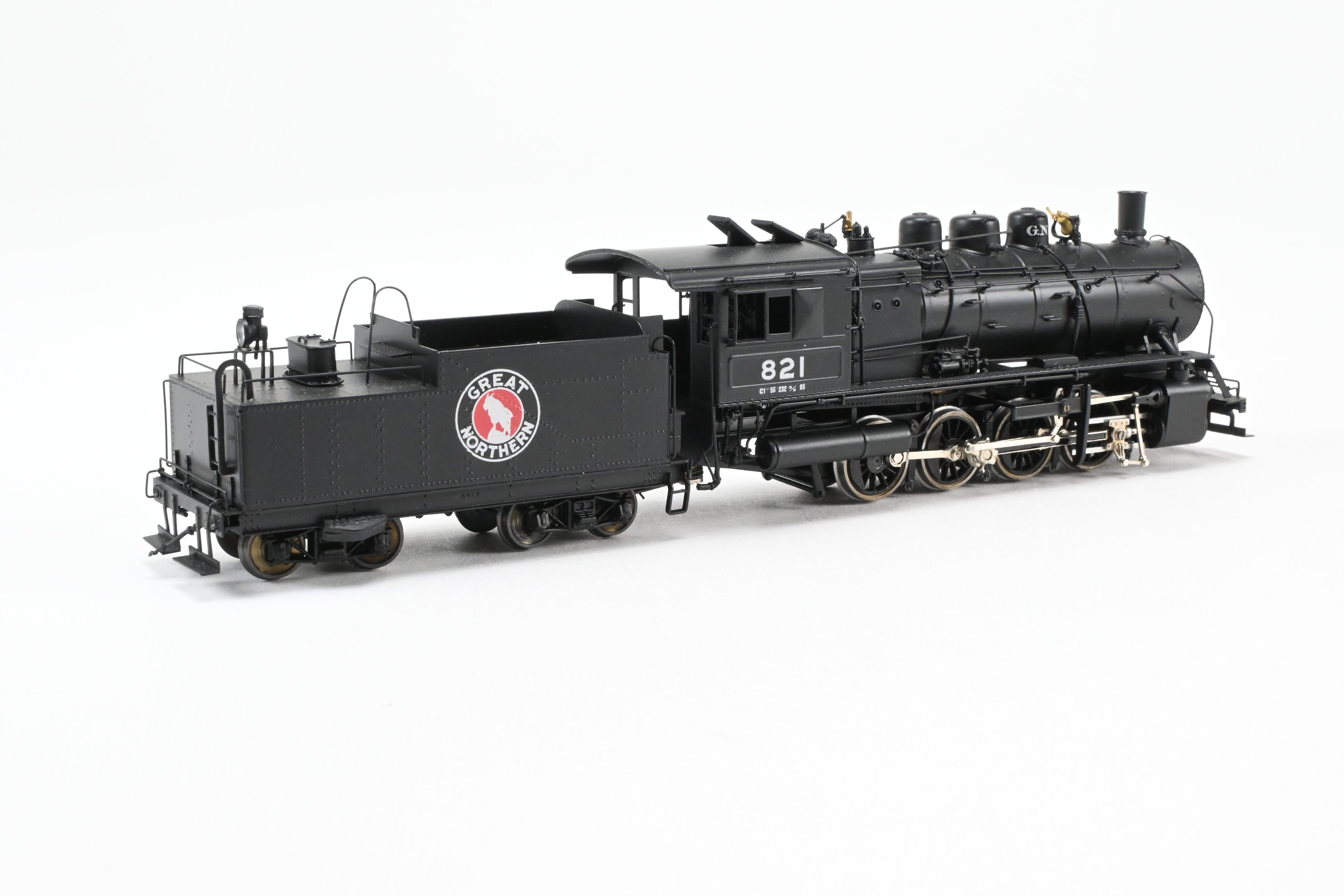 HO Scale Brass Model Train - PFM - Tenshodo Great Northern C - 1 0 - 8 - 0 Switcher Factory Painted Locomotive #821 with TPE Suspension from 1985 Production Run