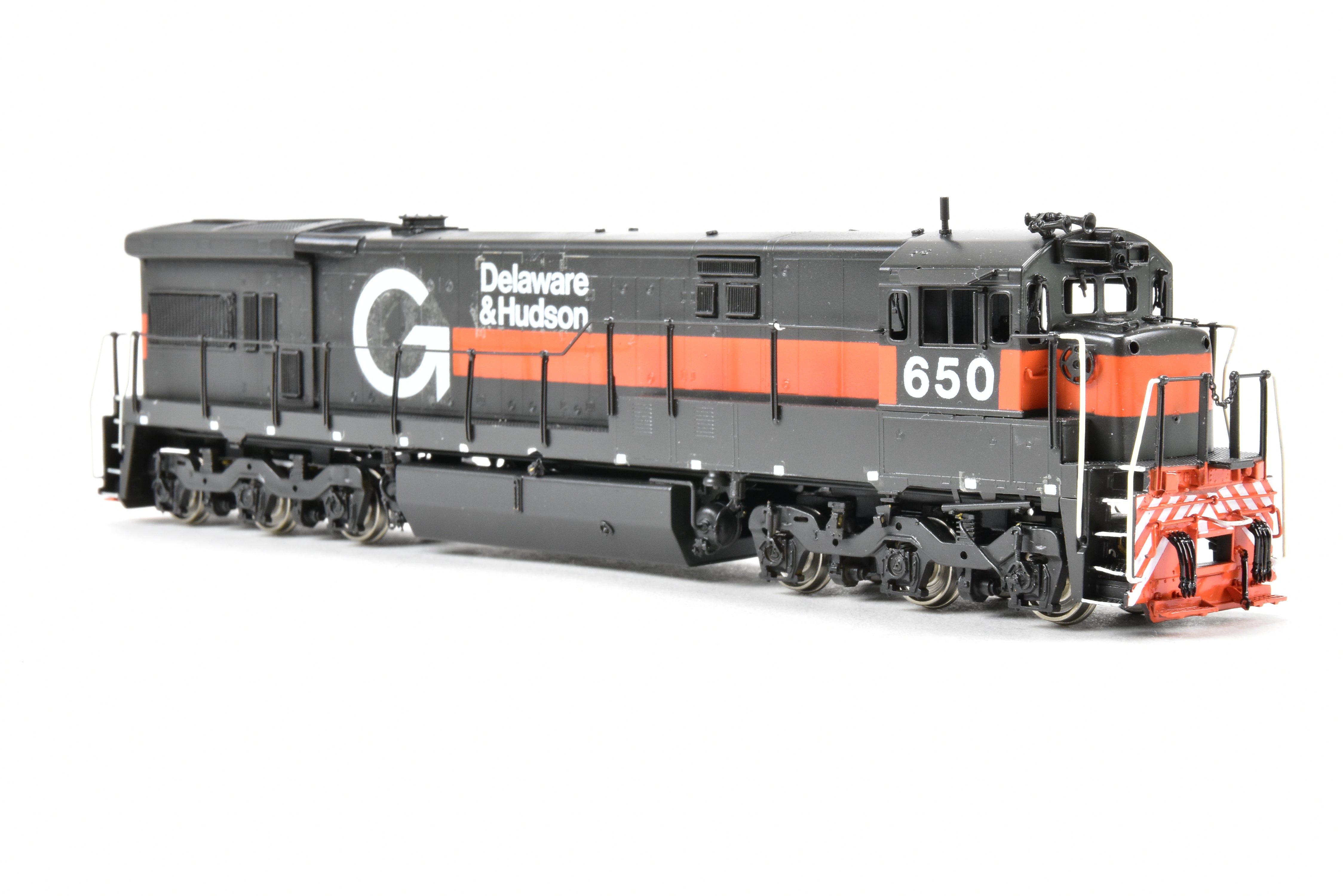 HO Scale Brass OMI Gilford GE U33C Custom Painted Delaware & Hudson No. 650 Model