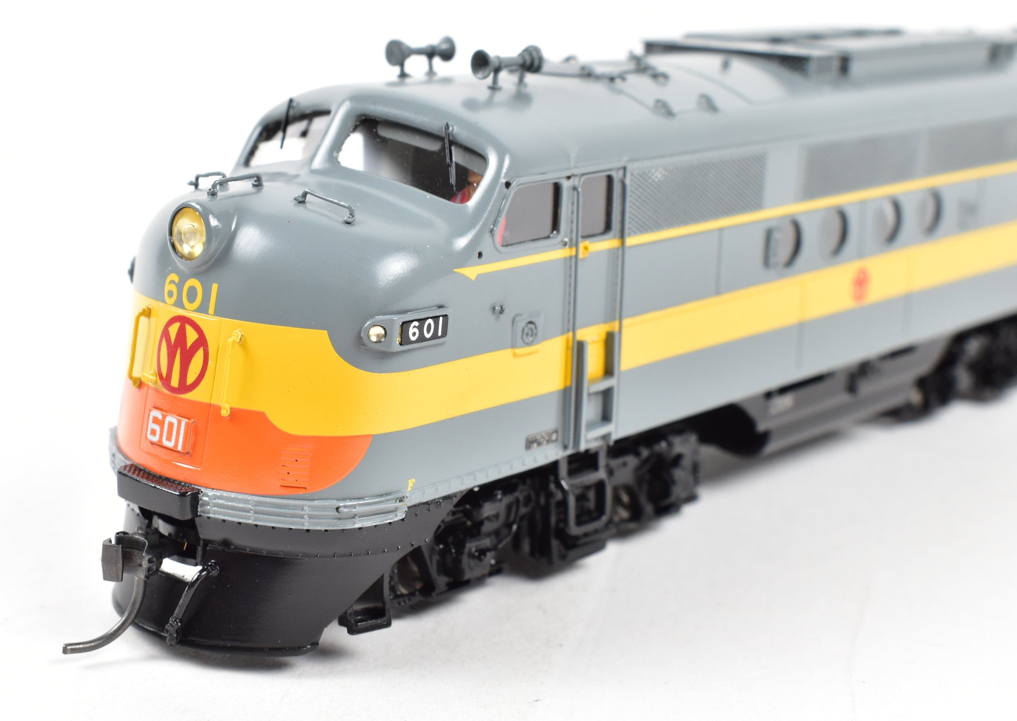 HO Scale Brass DVP Division Point NYO&W Factory Painted Locomotive Set No. 601