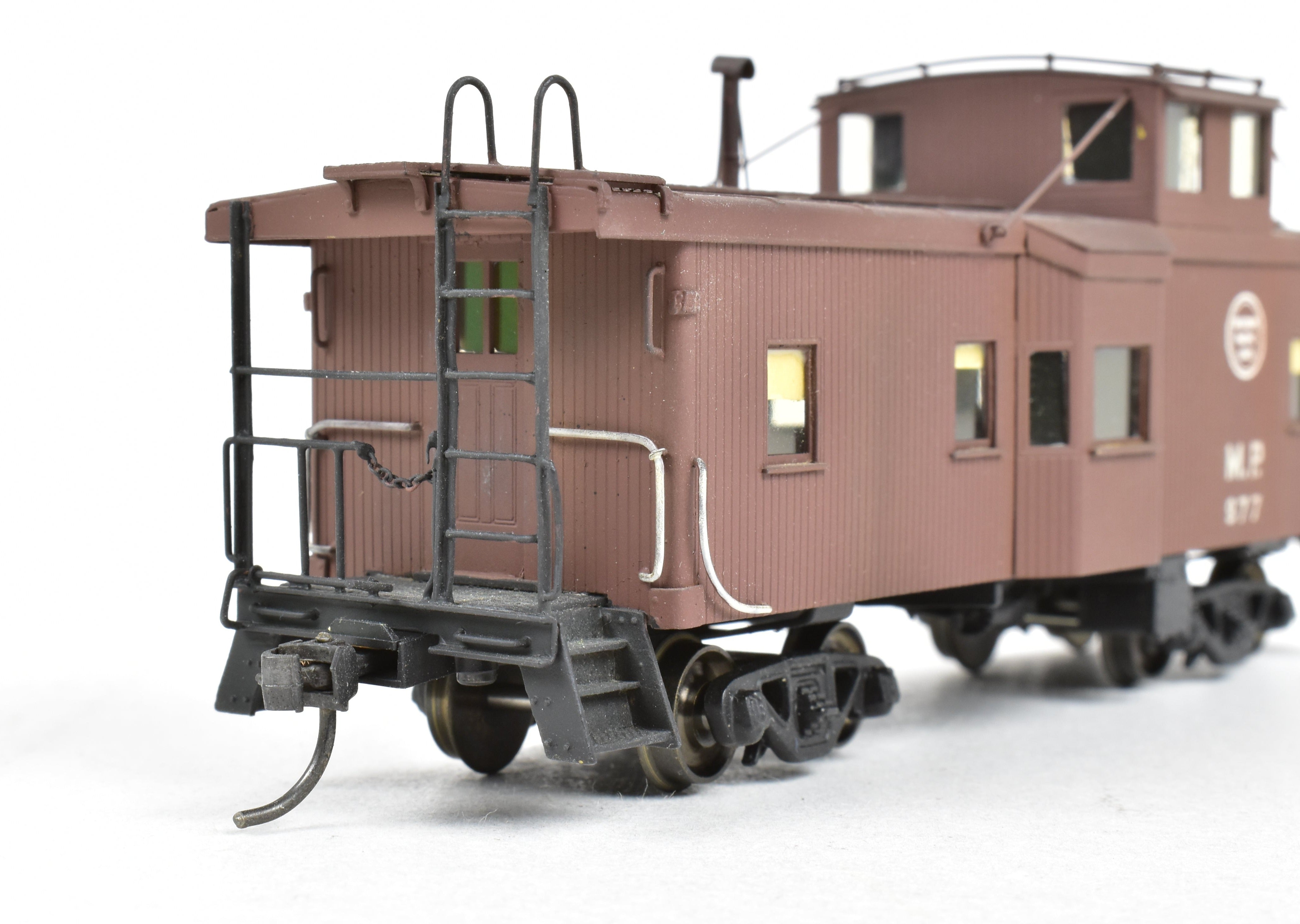 HO Brass OMI Missouri Pacific Cupola & Bay Window Caboose with Custom Paint, Wrong Box