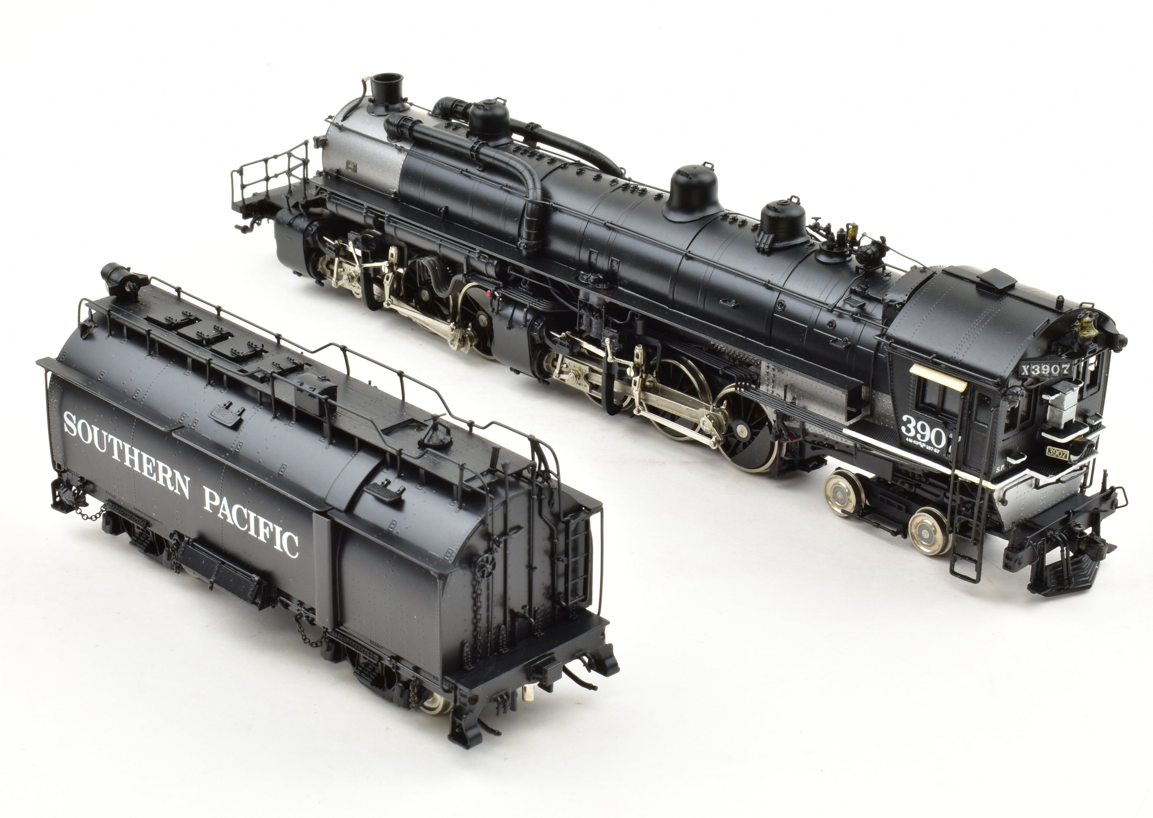 HO Scale Brass Key Imports Southern Pacific AM - 2 4 - 6 - 6 - 2 Cab Forward #3907 Post - War Model
