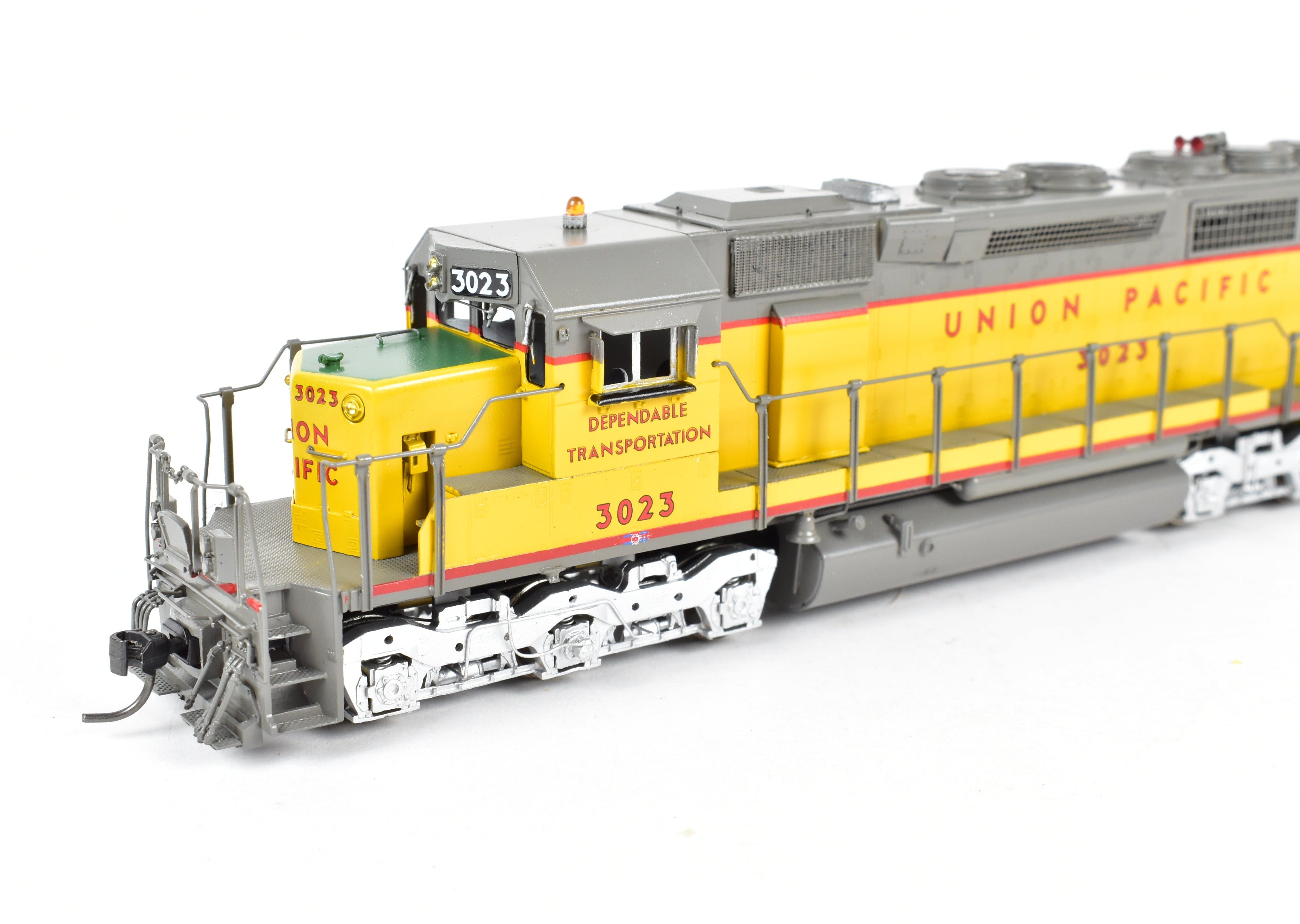 HO Scale Brass UP Union Pacific EMD SD40 Low Hood Custom Painted #3004 by Overland Models