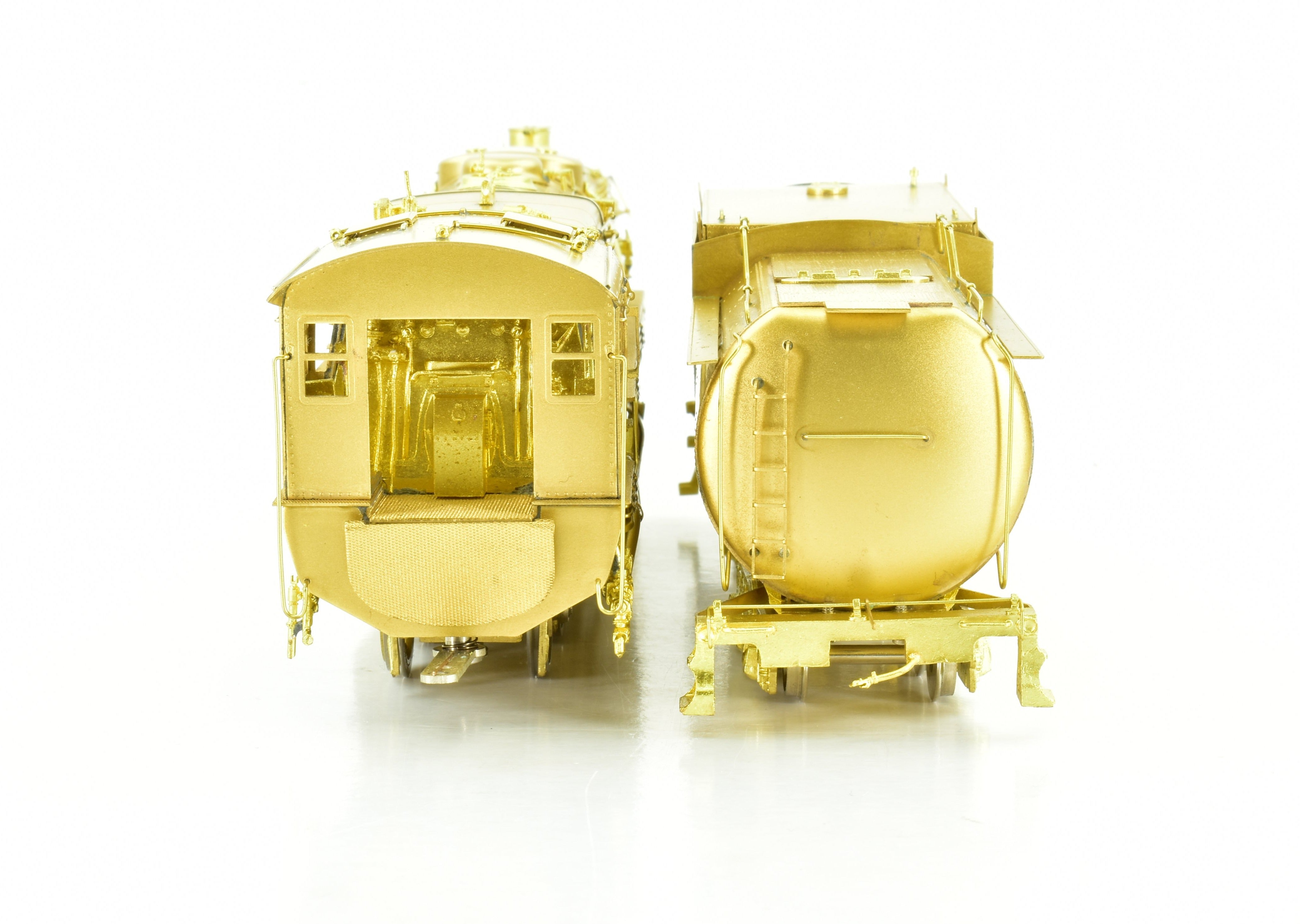 HO Scale Brass Great Northern R - 1 2 - 8 - 8 - 2 Open Cab Version Model Train by Oriental Limited