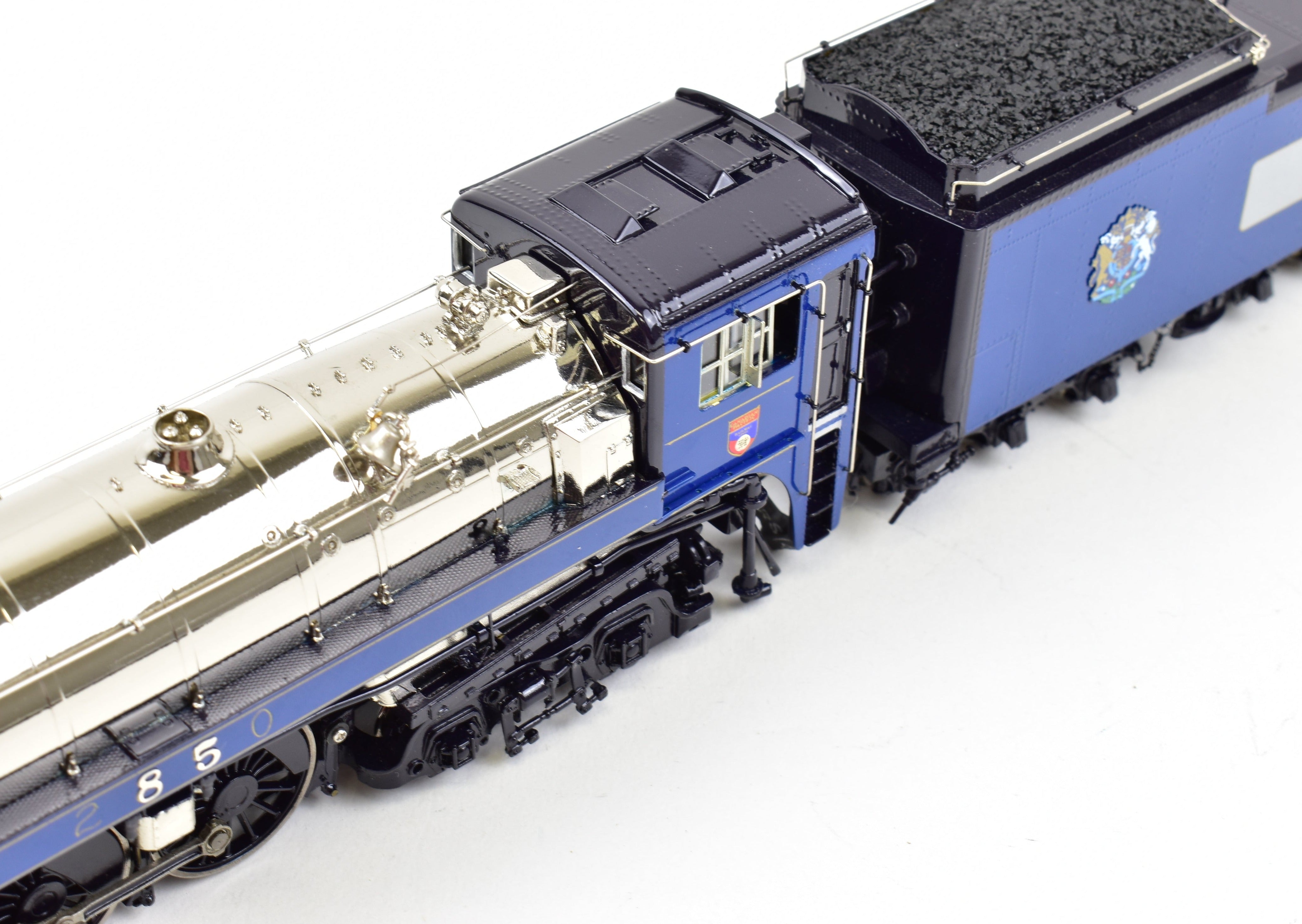 HO Scale Brass Model Train - Van Hobbies CPR Canadian Pacific Railway 4-6-4 Class H1d Royal Hudson 1939 Royal Service Locomotive with Factory Painted Road Number 2850