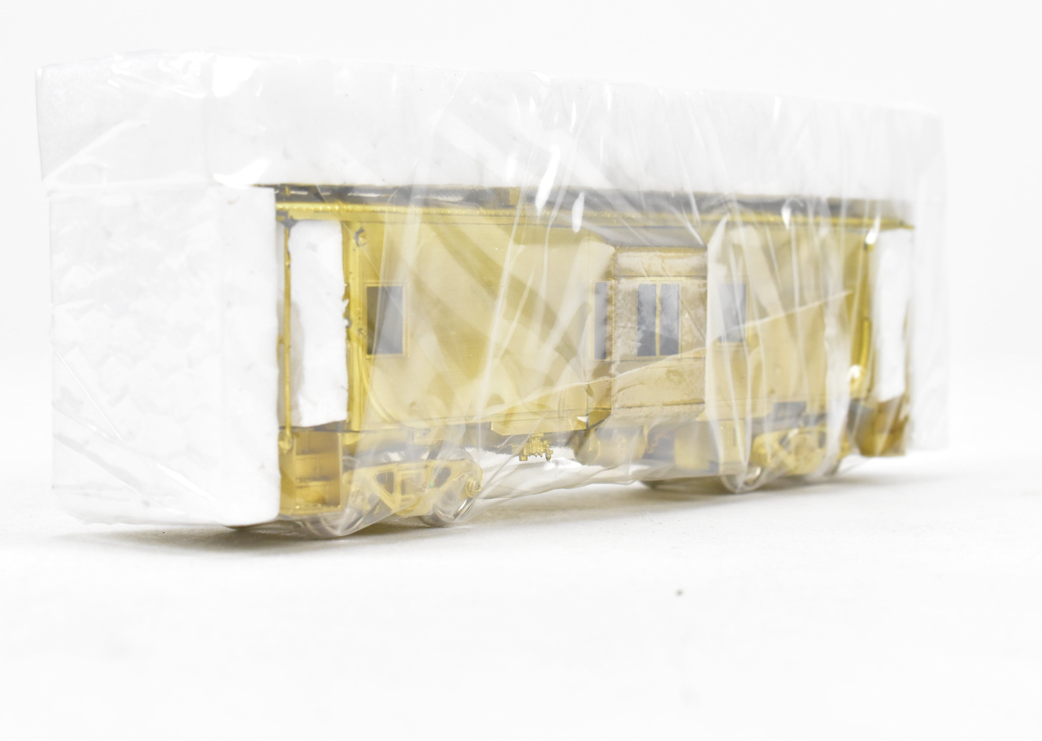 HO Scale Brass Western Pacific Steel Bay Window Caboose with Roof Walk #426 - 460 Early Version by Overland Models, Inc. (OMI)