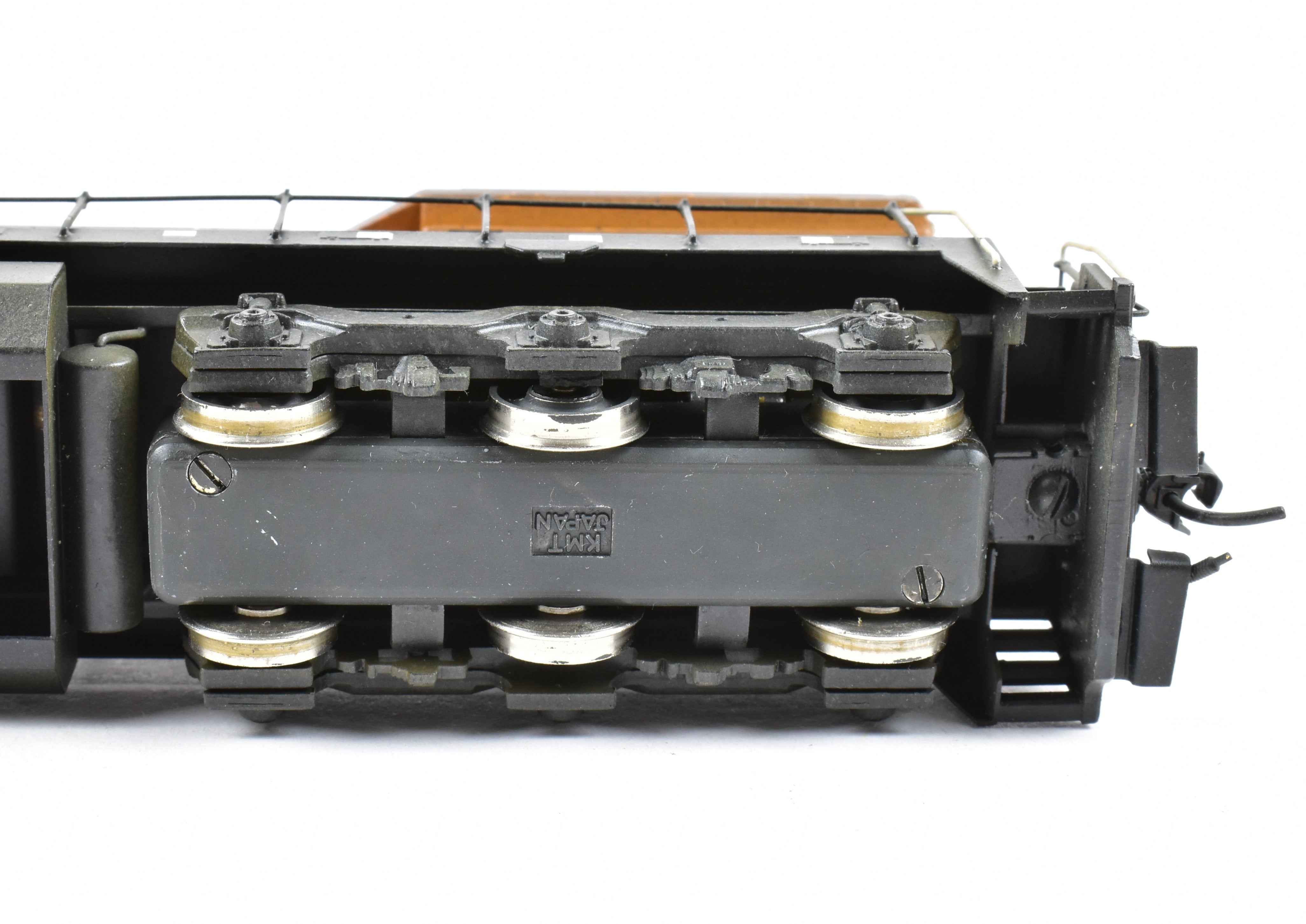 HO Scale Brass ALCO Great Northern General Electric U - 33C Diesel Locomotive Model GN for Model Train Enthusiasts