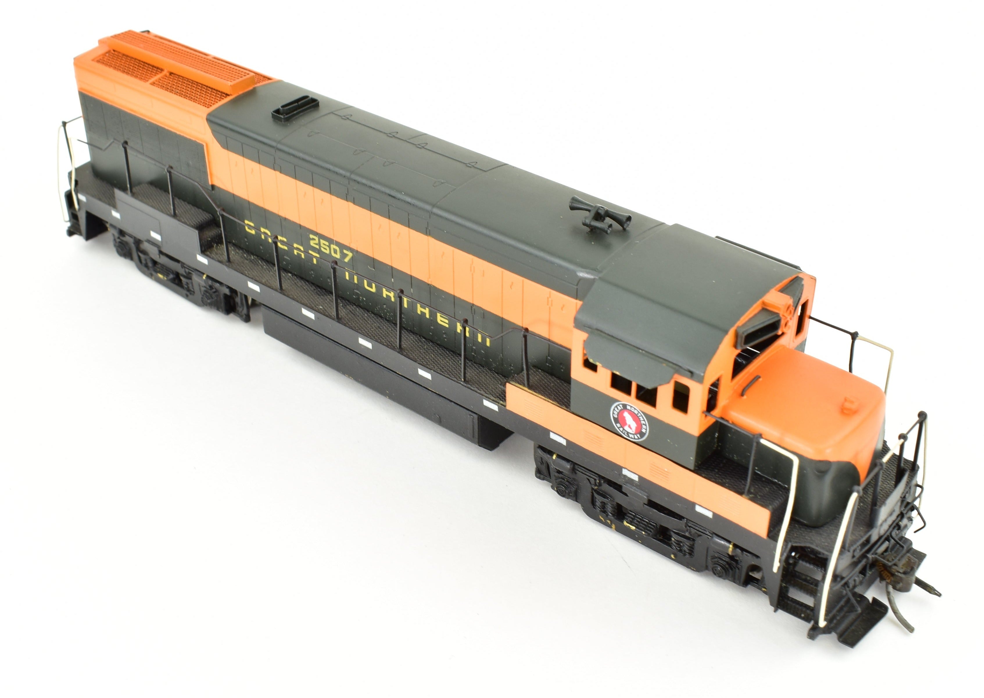 HO Scale Brass ALCO Models Great Northern General Electric U - 25b Diesel Locomotive Model for Collectors and Enthusiasts
