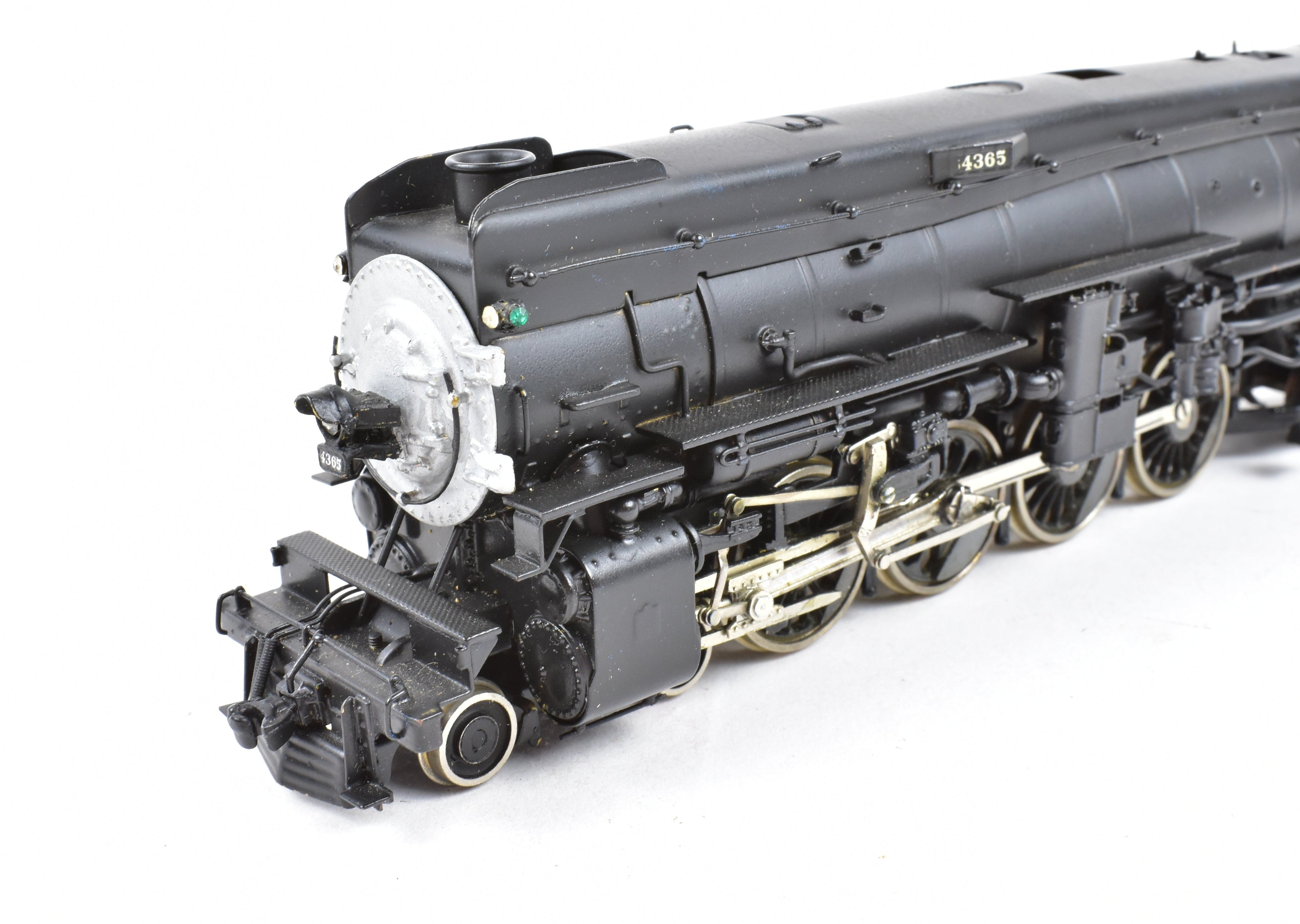 HO Scale Brass Model Train - Balboa SP Southern Pacific MT - 4 4 - 8 - 2 Custom Painted with Pre - 1946 Design
