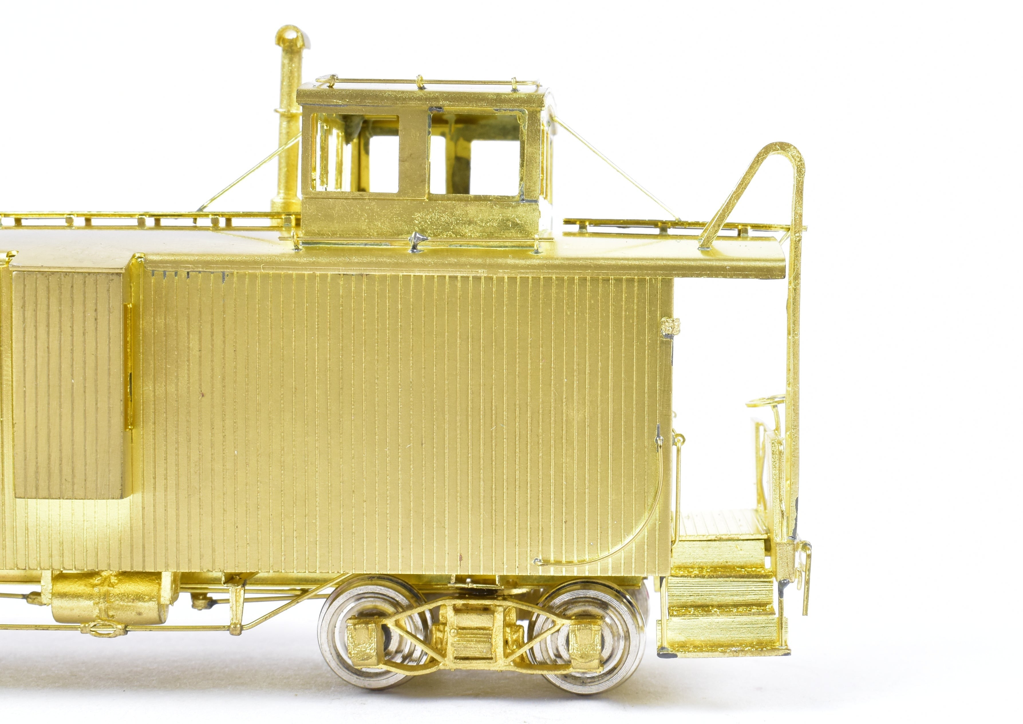 HO Scale Brass Canadian Pacific Railway Bay Window Wood Sheath Caboose by Van Hobbies