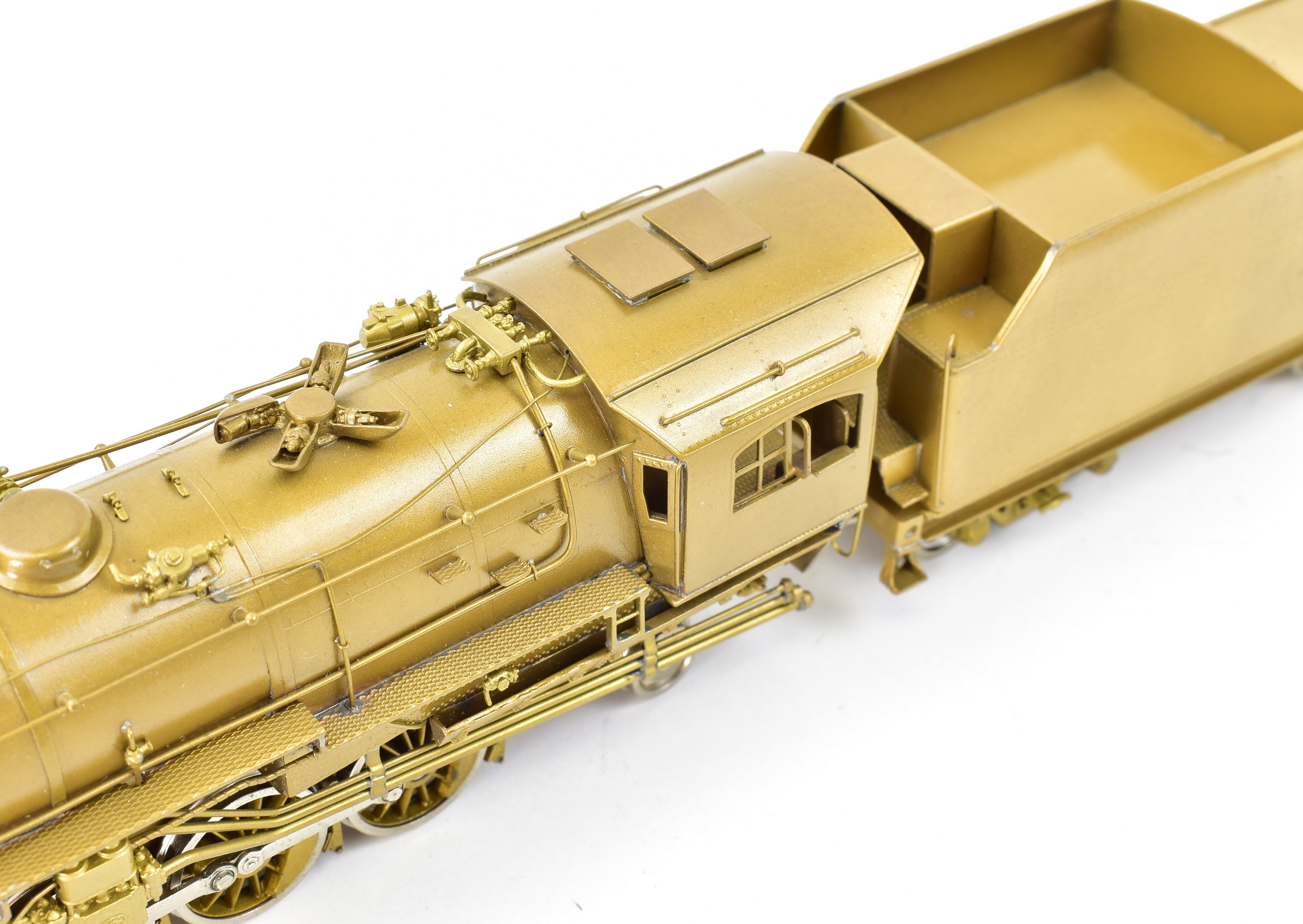 High - Quality HO Scale Custom Brass Model Train: New Haven Class L - 1 2 - 10 - 2 by NJ Custom Brass