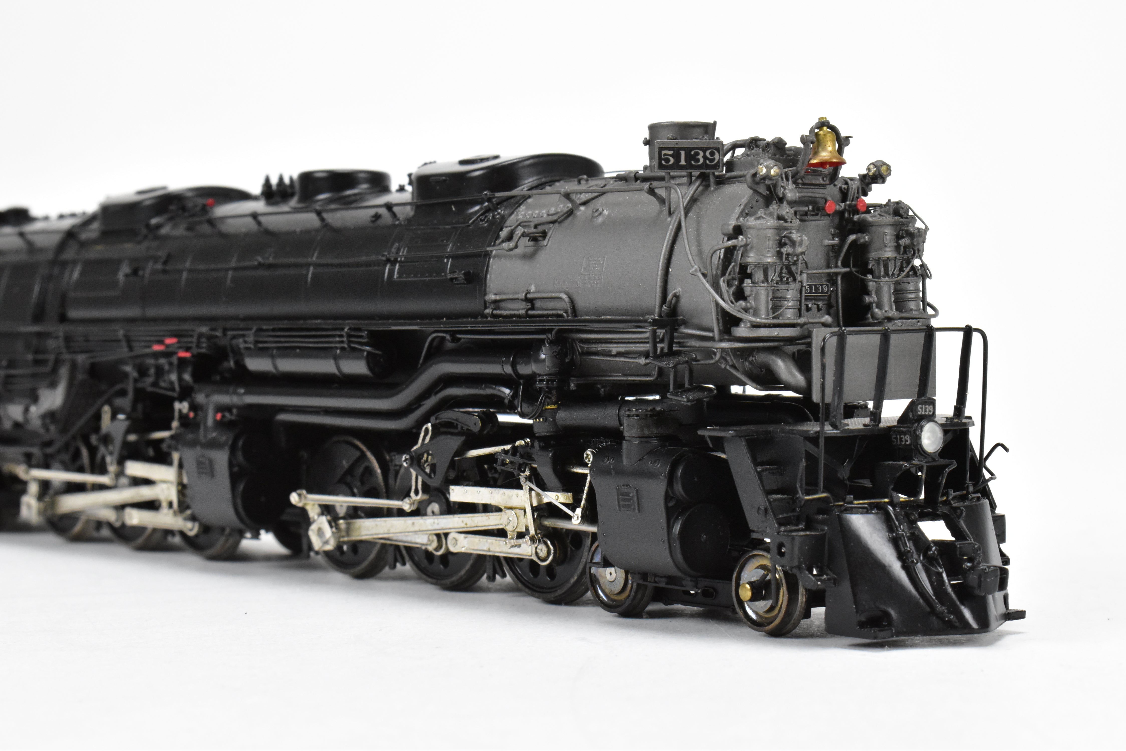 HO Brass OMI - Overland Models NP Z - 8 4 - 6 - 6 - 4 FP #5139 with Minor Issues, As - Is